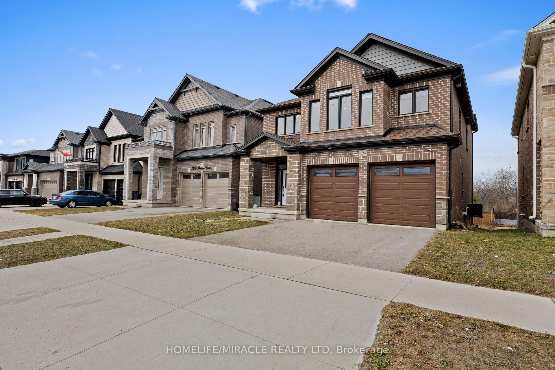 196 Freure Drive, Cambridge — photo 3 of 5
