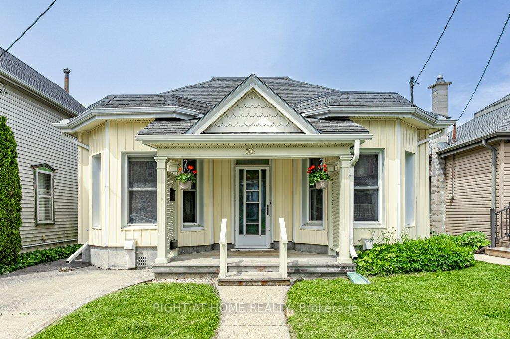 86 Manitoba Street, St. Thomas, ON N5P 3A4 — St. Thomas, Ontario