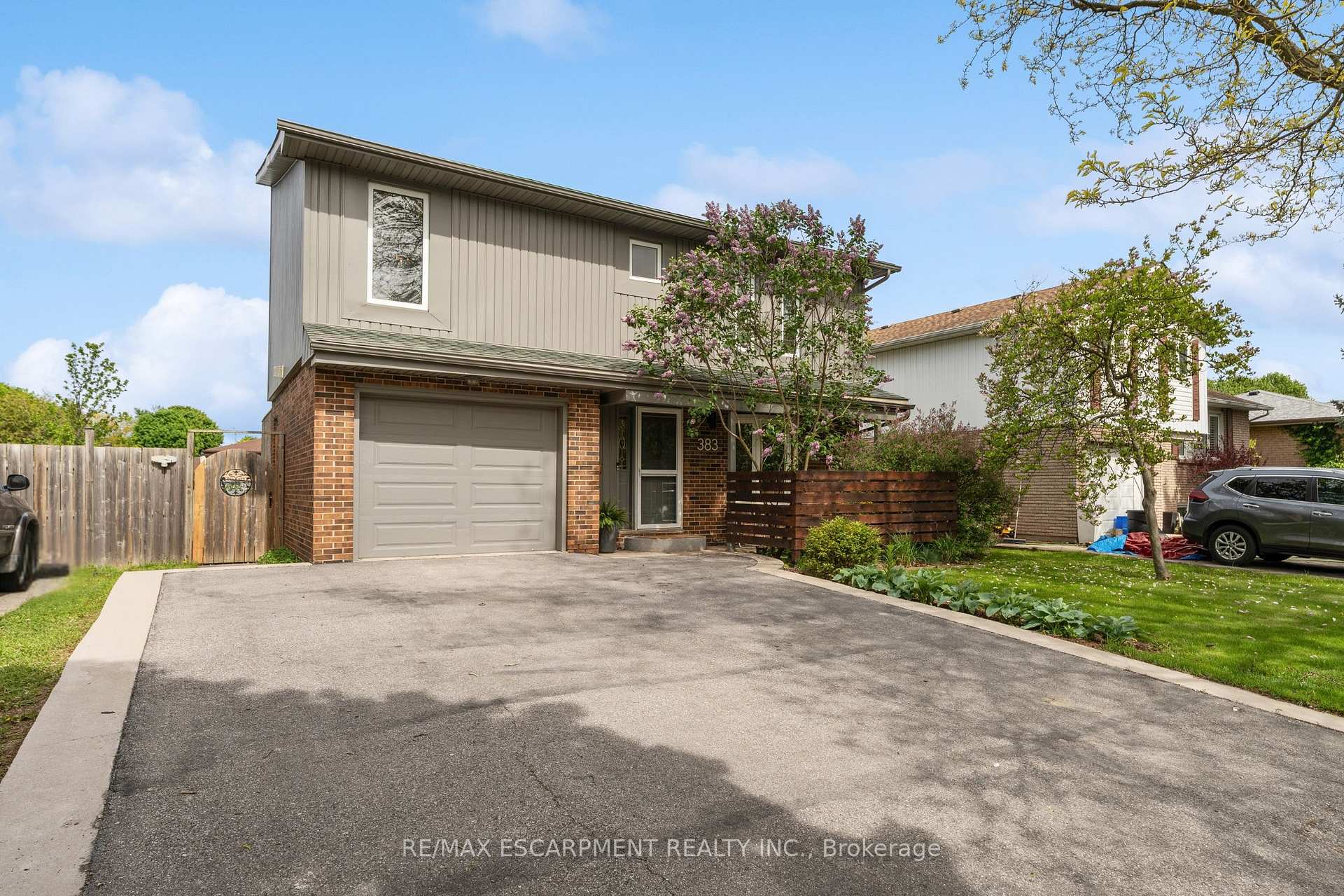 383 Brantwood Park, Brantford — photo 3 of 5