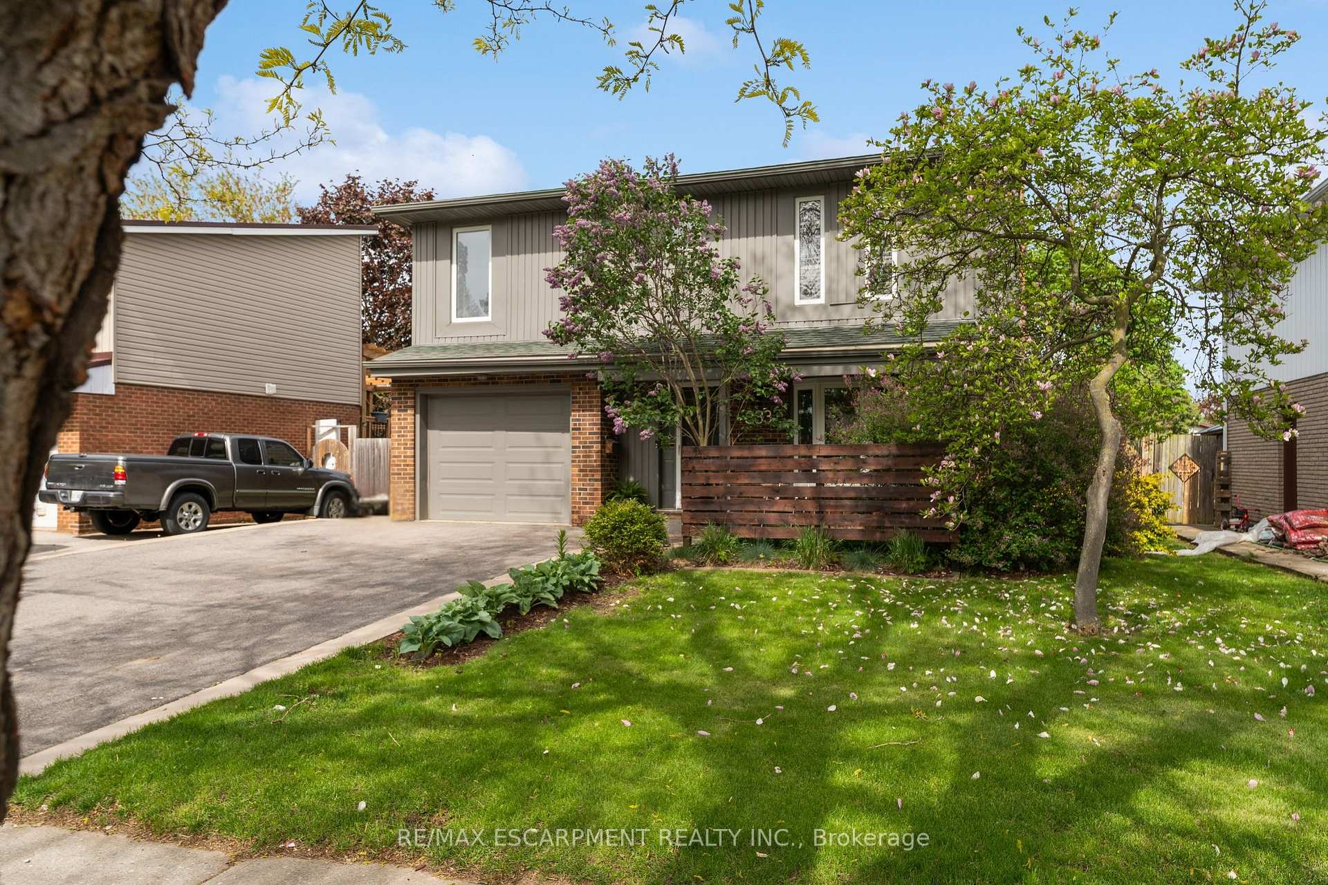 383 Brantwood Park, Brantford — photo 4 of 5