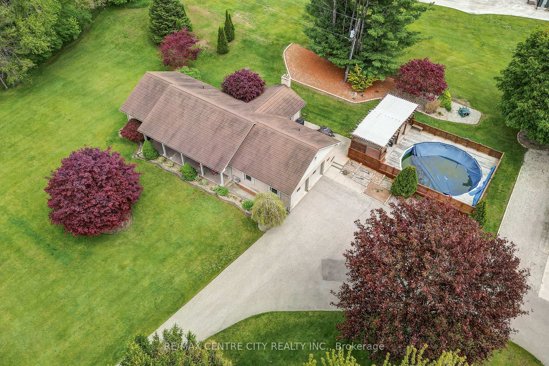 5978 Sunset Road, Central Elgin — photo 2 of 5