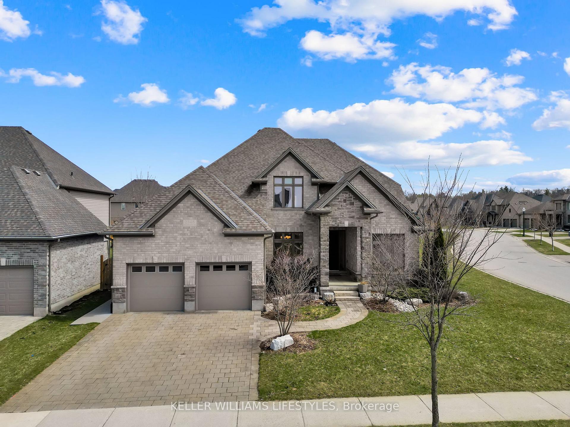 2348 MEADOWLANDS Way, London North, ON N6G 5L8 — London North, Ontario