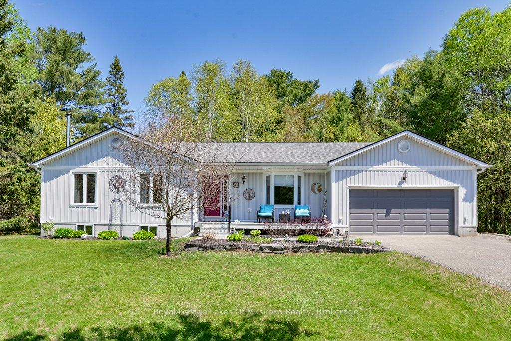 99 Glencairn Crescent, Huntsville, ON P1H 2J4 — Huntsville, Ontario