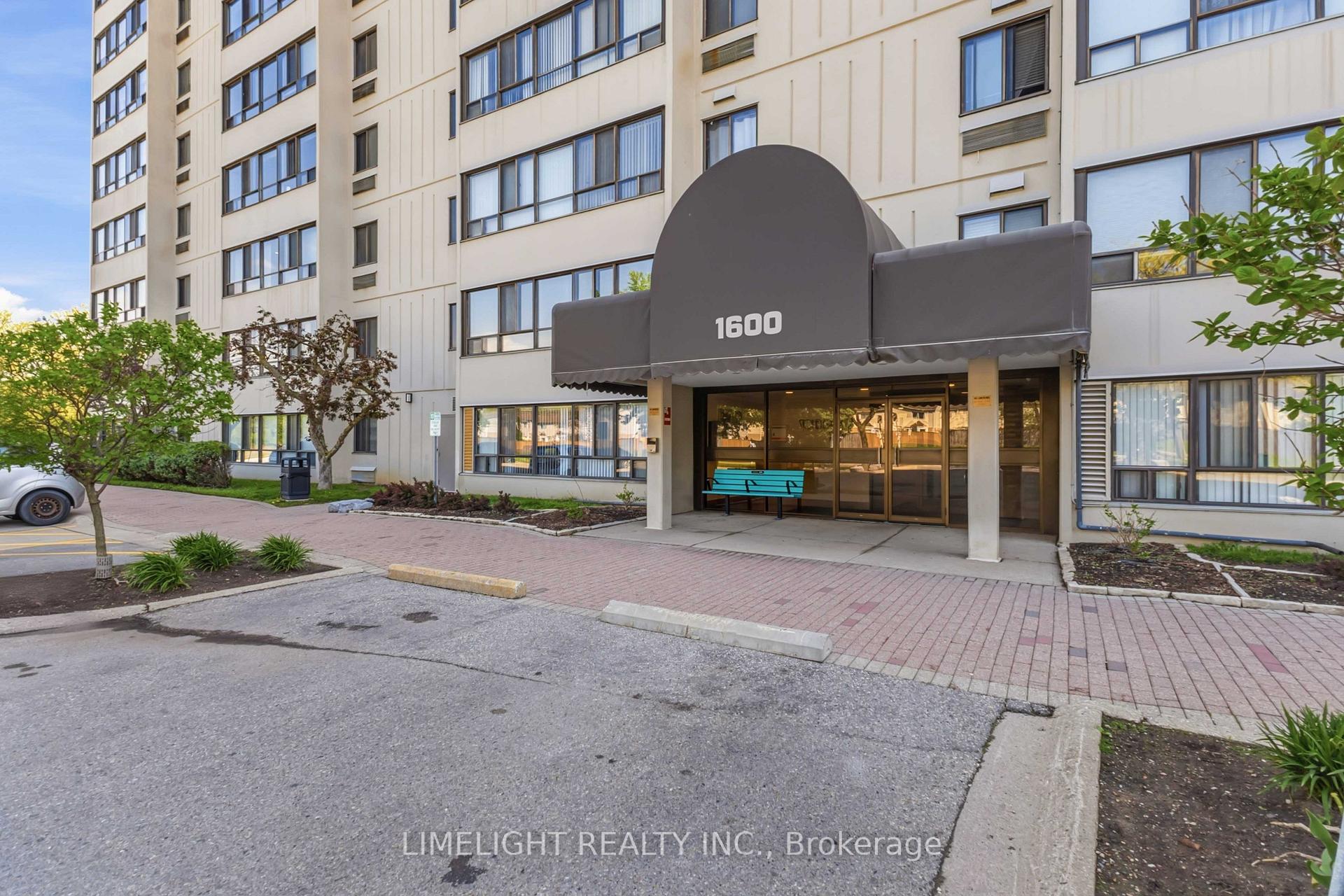 1600 Adelaide Street N 210, London North, ON N5X 3H6 — London North, Ontario