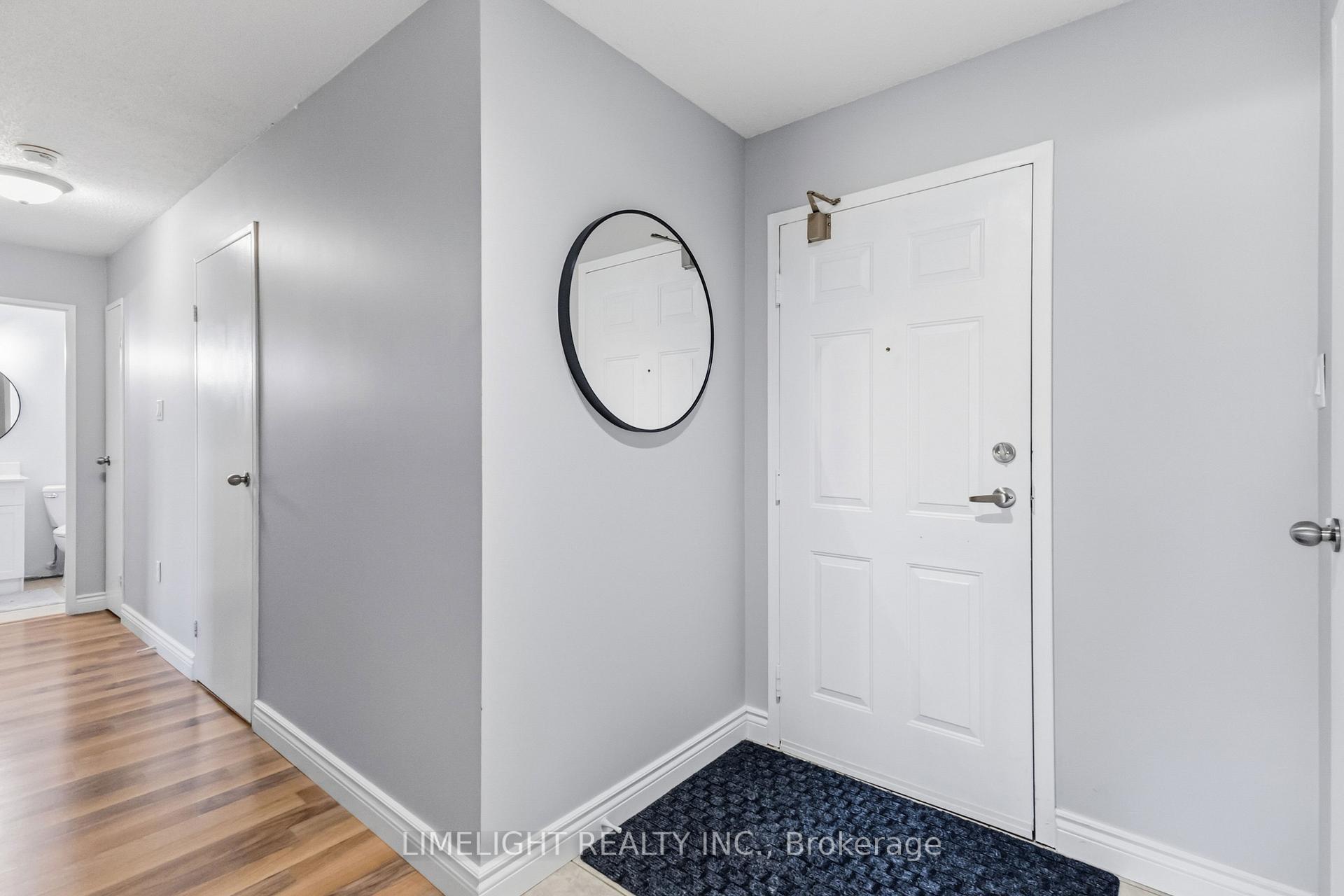 1600 Adelaide Street N 210, London North — photo 4 of 5