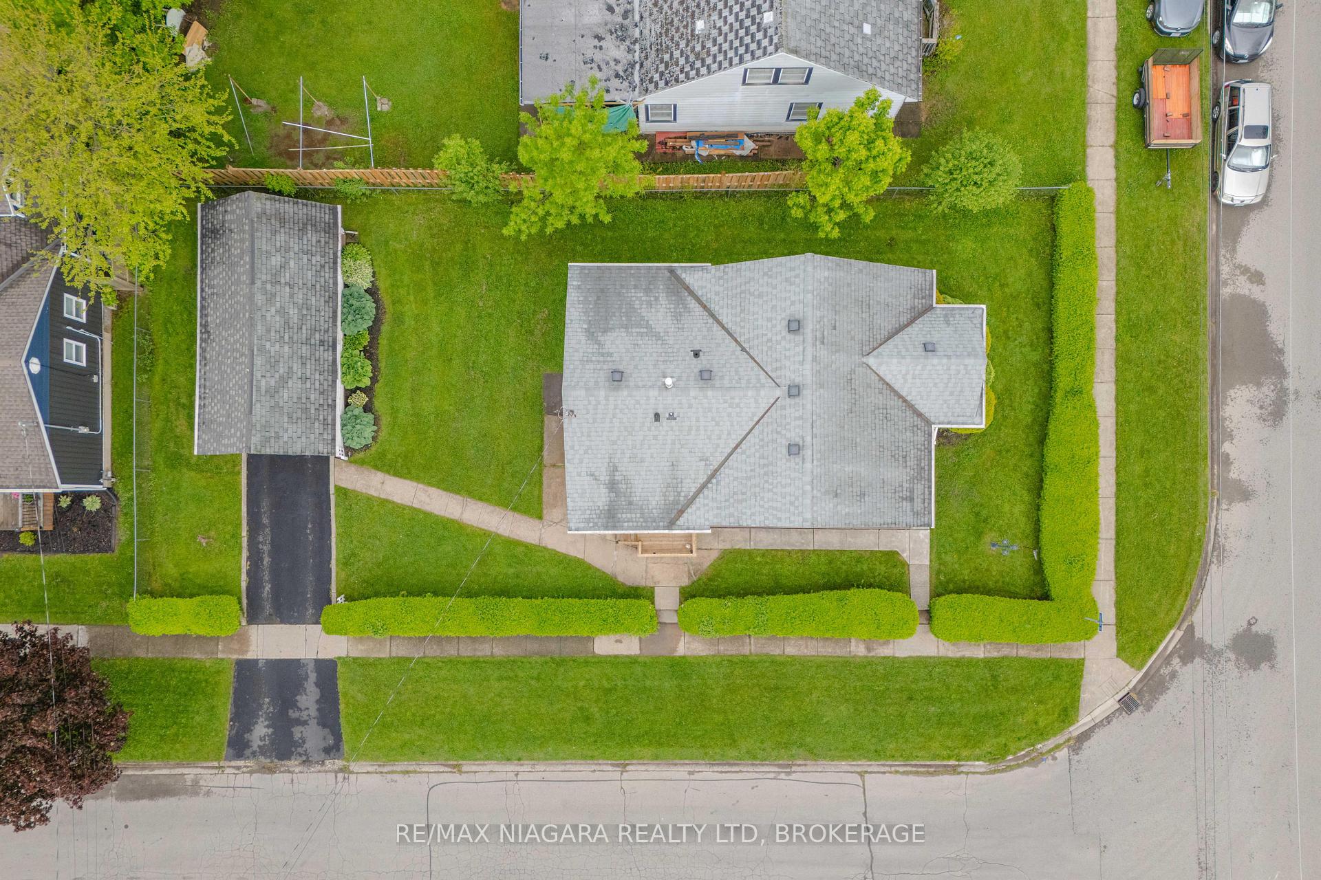 150 Henrietta Street, Fort Erie — photo 3 of 5
