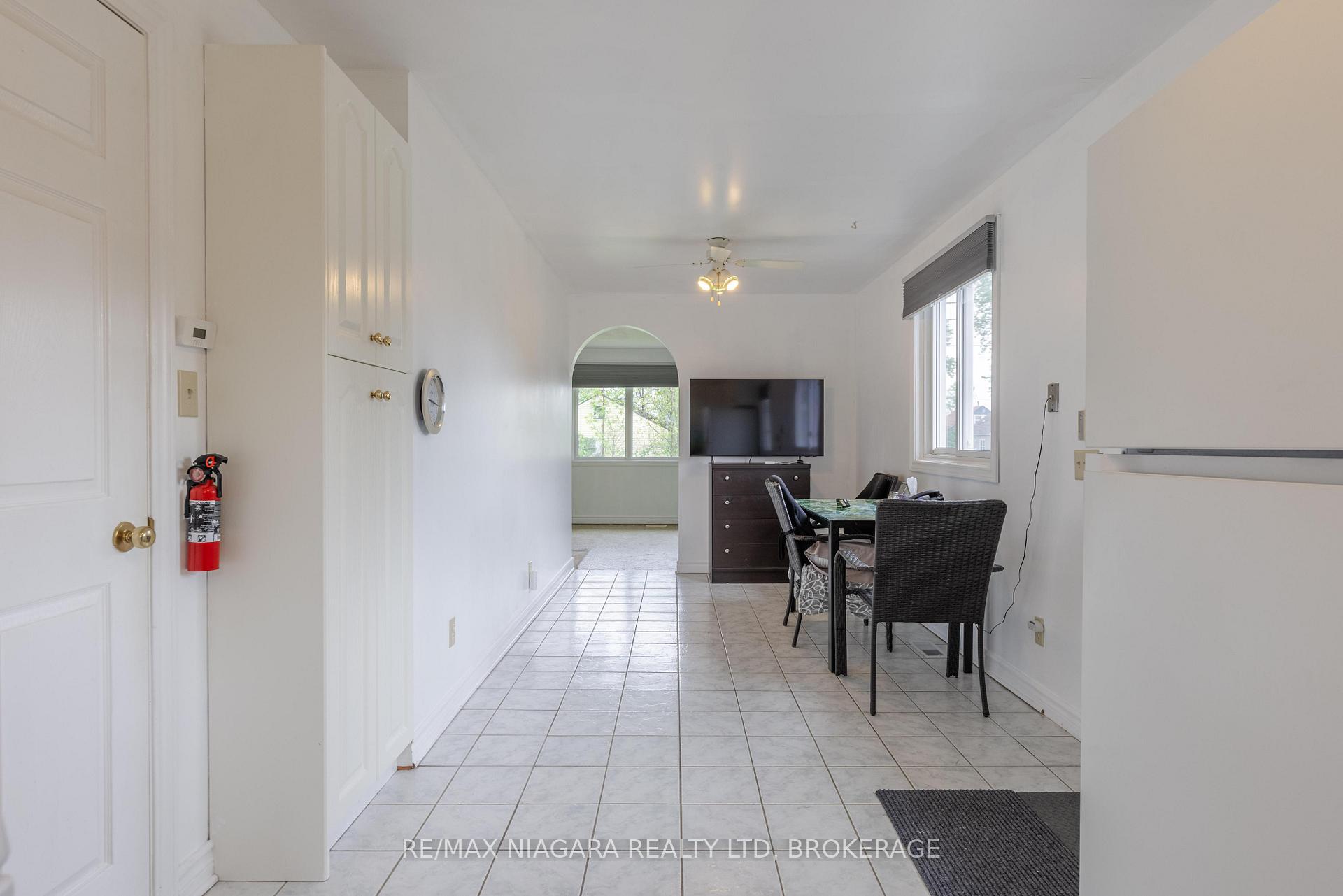 150 Henrietta Street, Fort Erie — photo 4 of 5