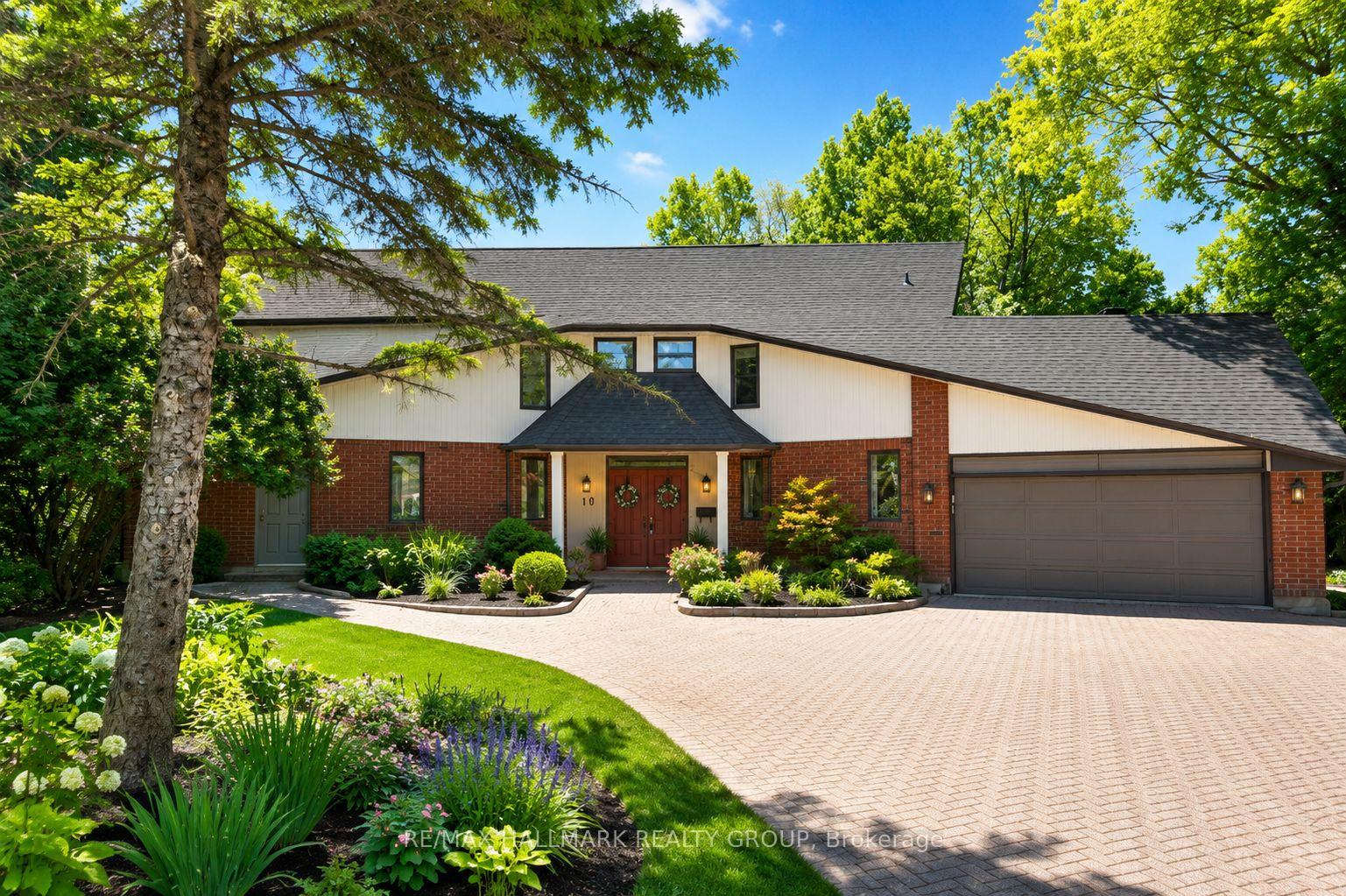10 Coxford Street, Beacon Hill North - South and Area, ON K1J 6J6 — Beacon Hill North - South and Area, Ontario