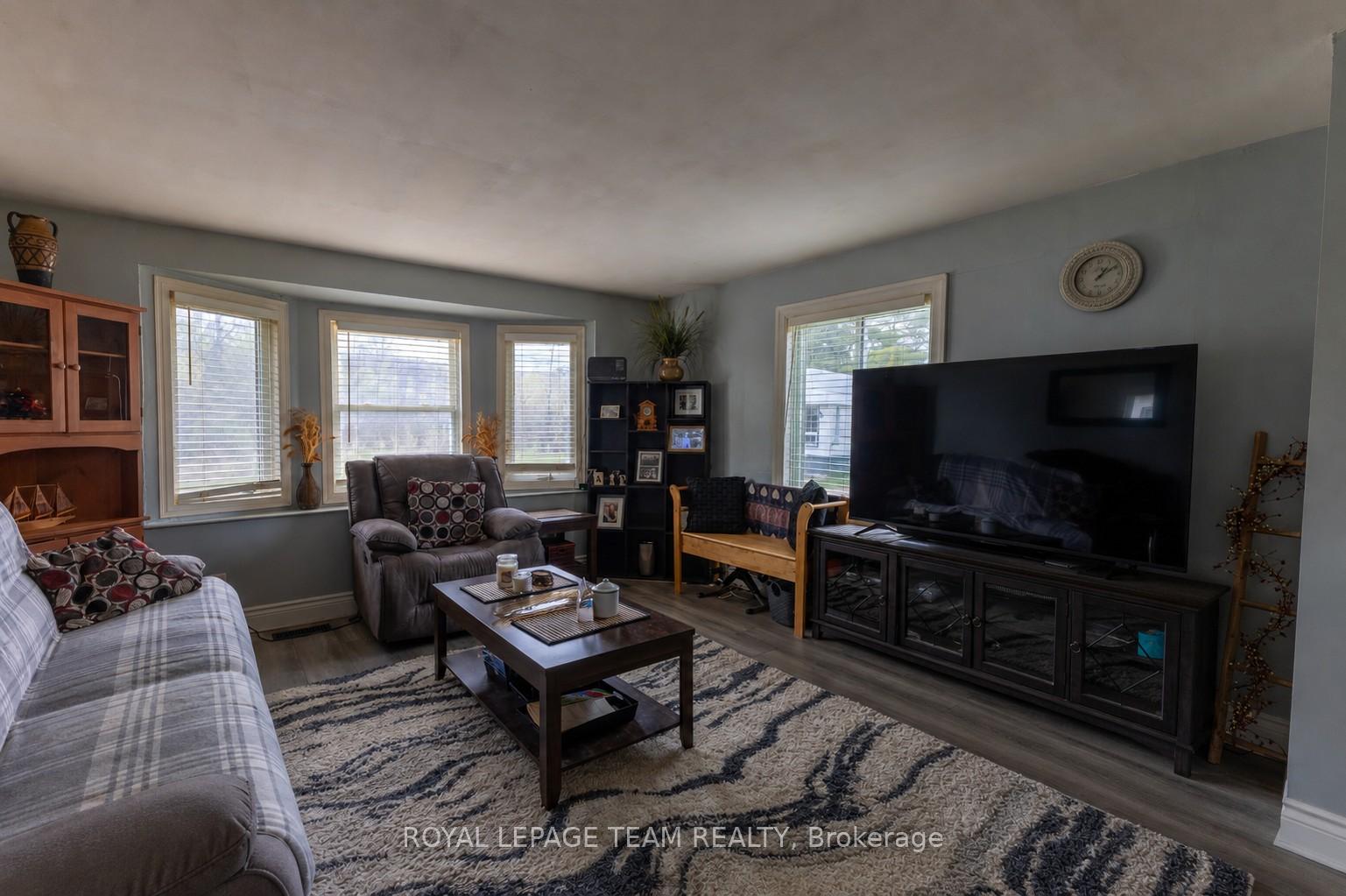 40 Timothy Drive, McNab/Braeside — photo 5 of 5