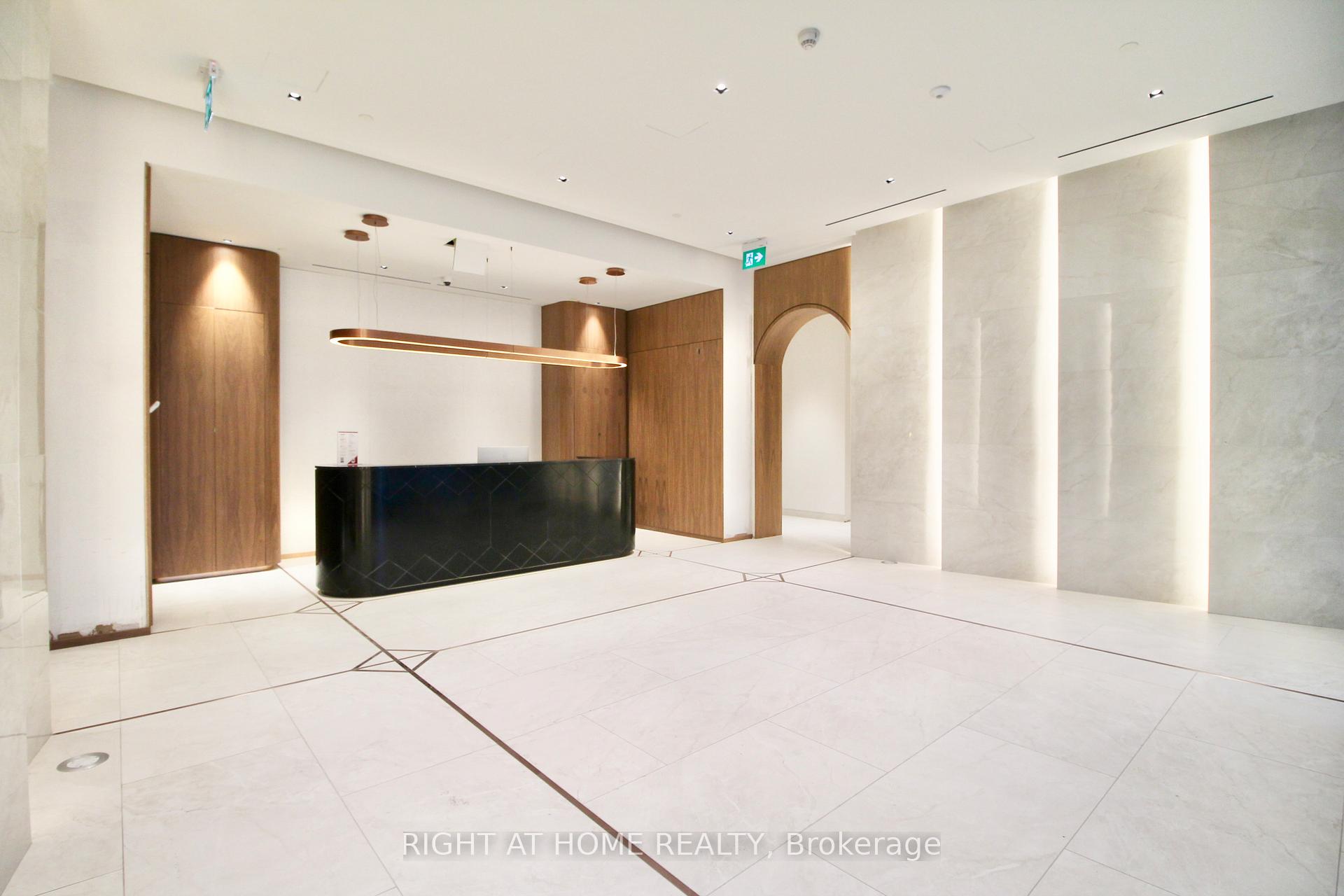 560 Rideau Street 1006, Lower Town - Sandy Hill — photo 2 of 5