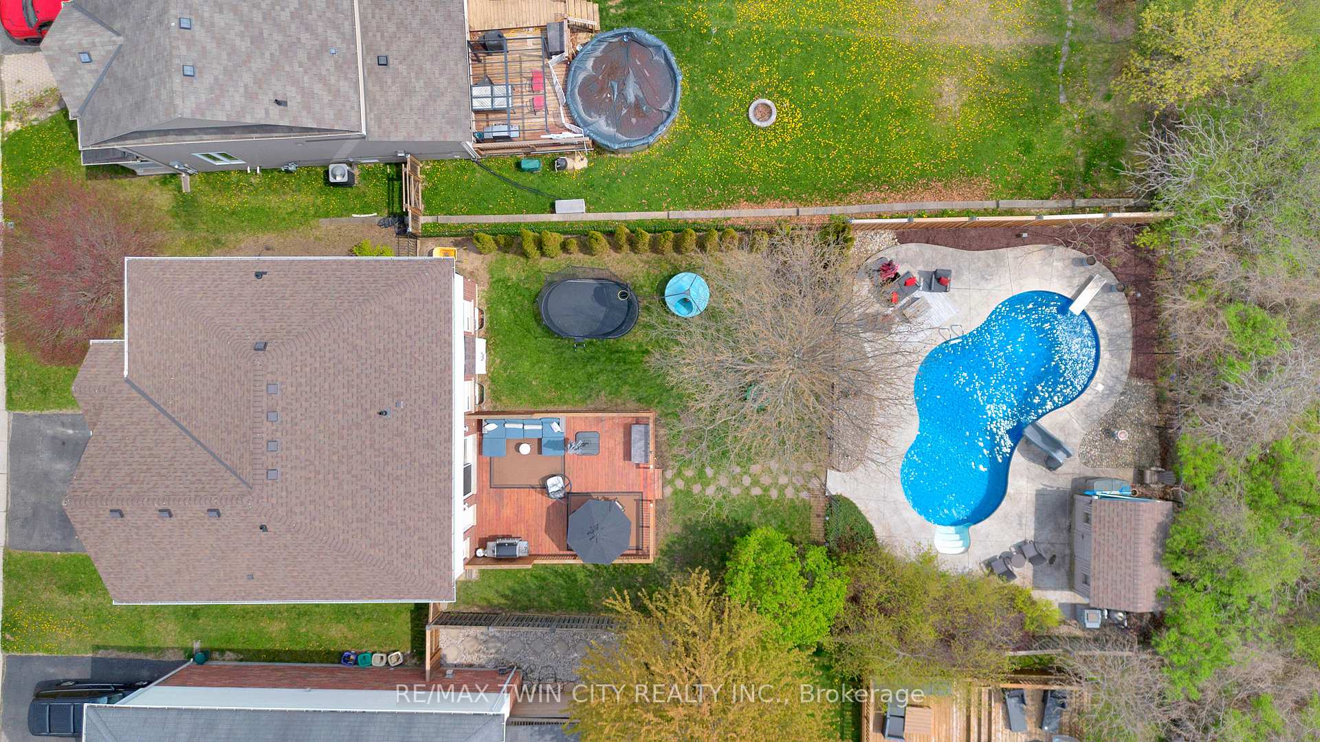 189 Hunter Way, Brantford — photo 3 of 5