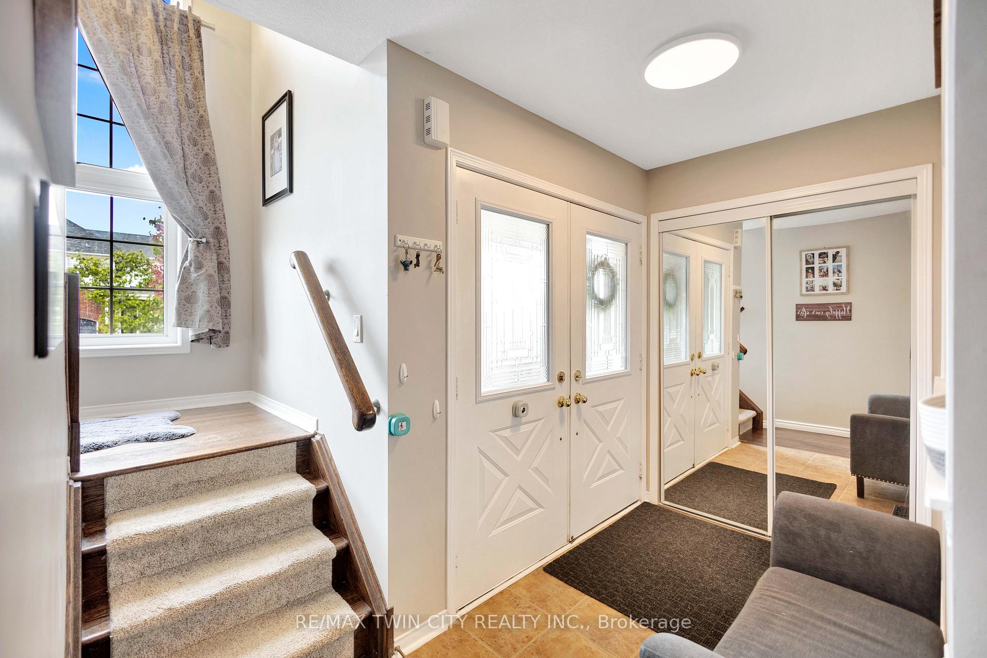 189 Hunter Way, Brantford — photo 5 of 5