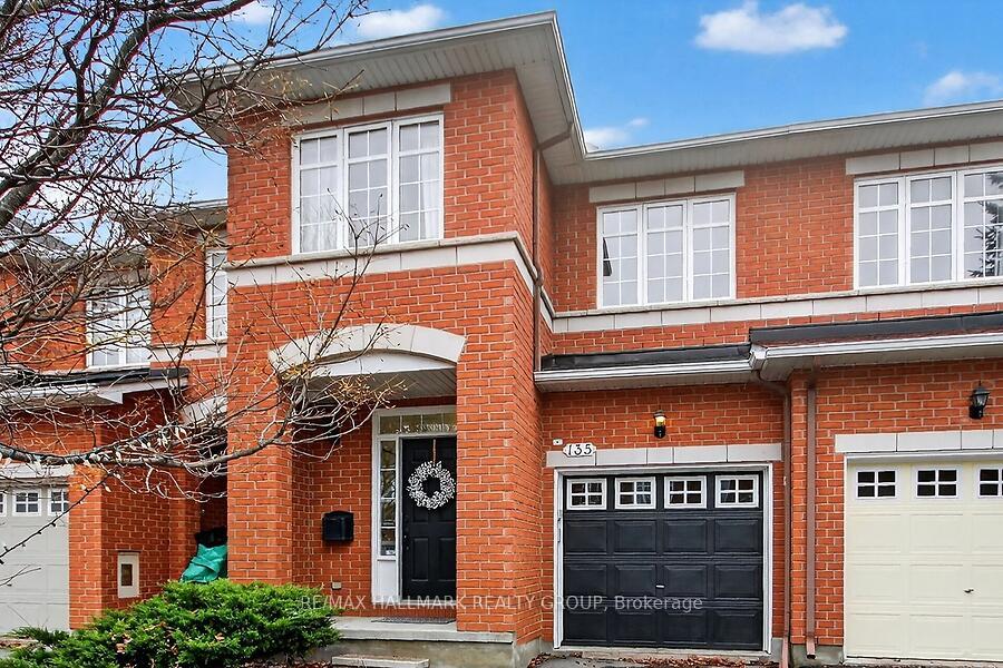 135 Gatespark Private, Kanata — photo 2 of 5