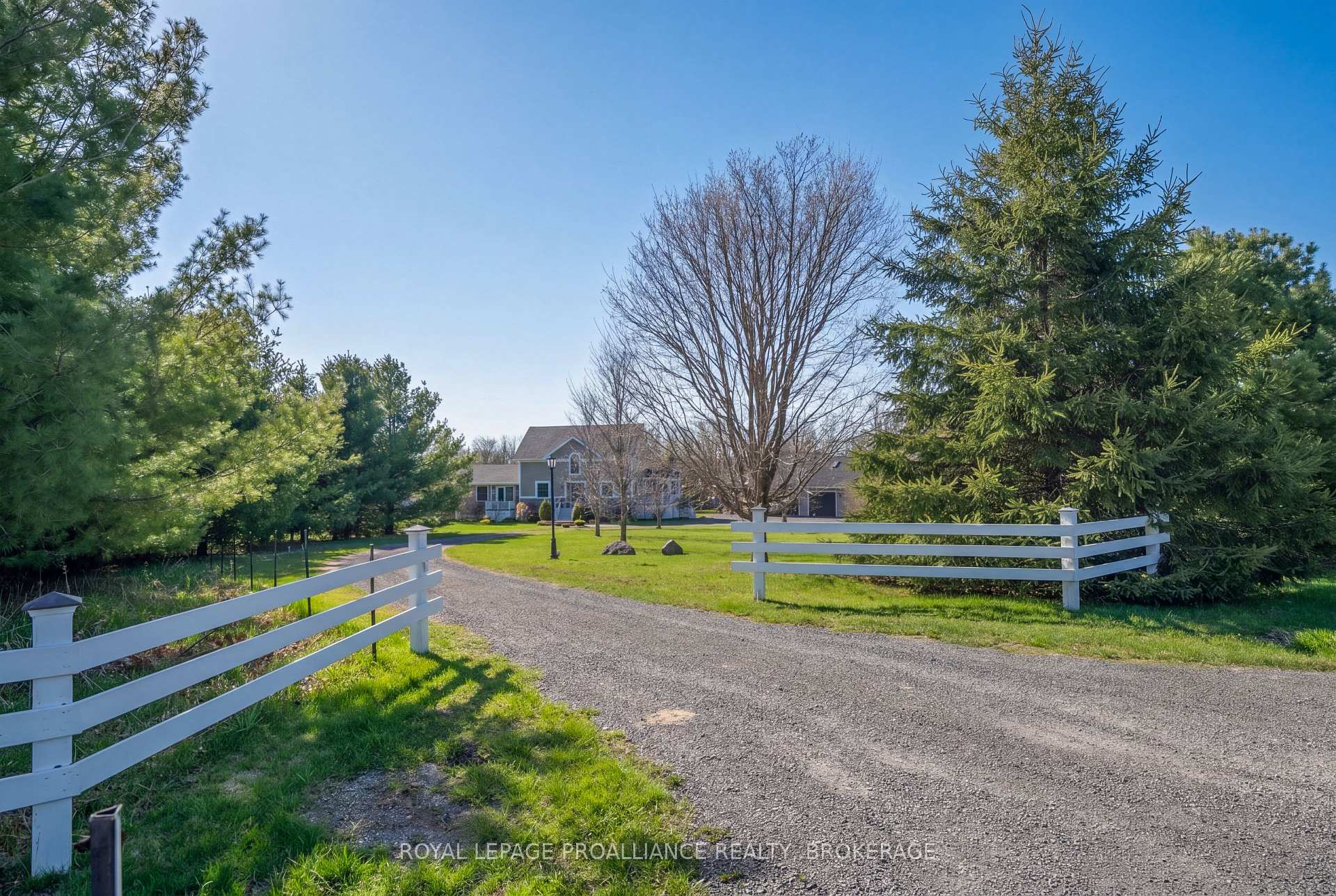 2489 Quabbin Road, Kingston — photo 3 of 5