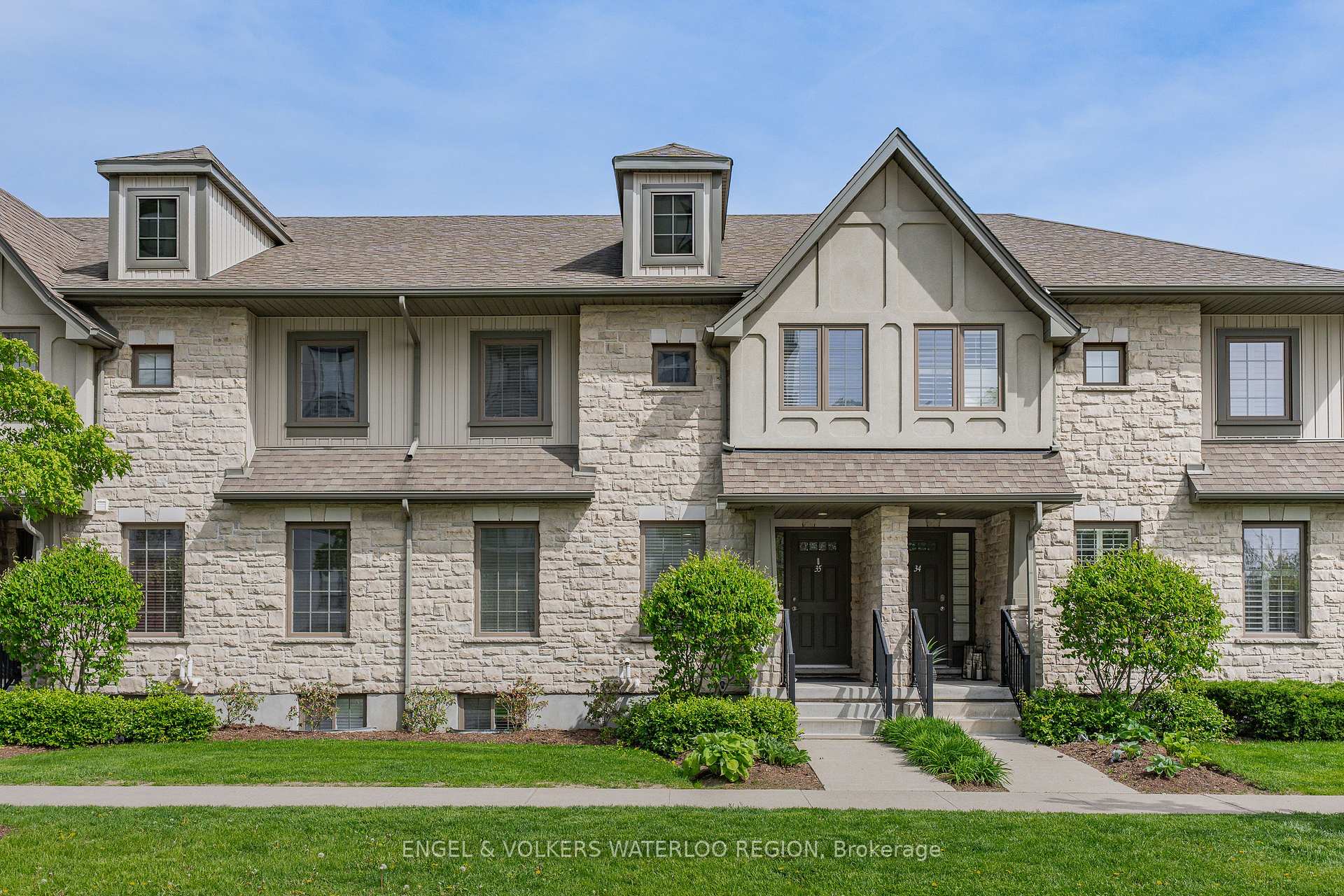 635 Saginaw Parkway 35, Cambridge, ON N1T 0C1 — Cambridge, Ontario
