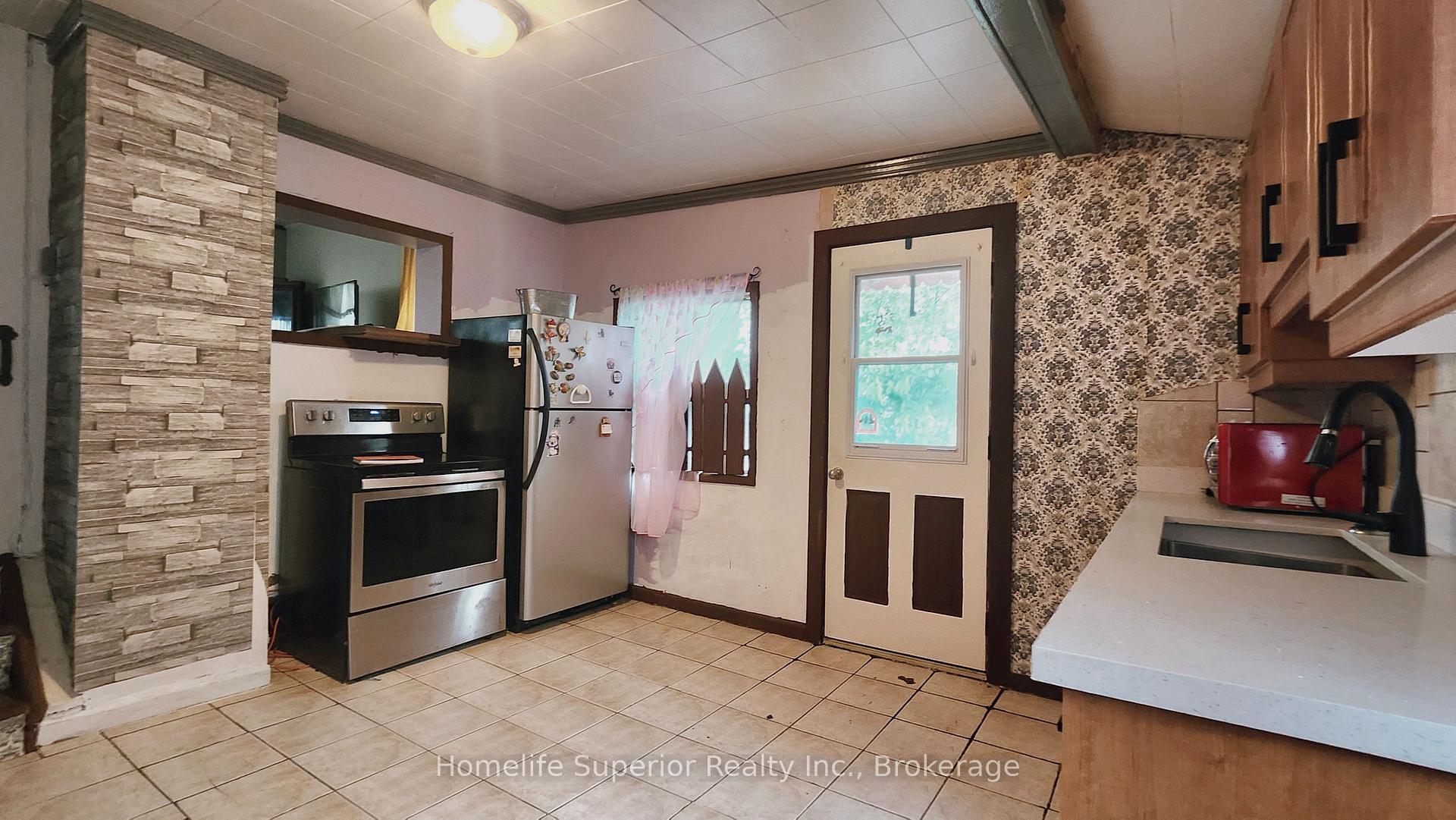 199 Front Street N, Trent Hills — photo 3 of 5