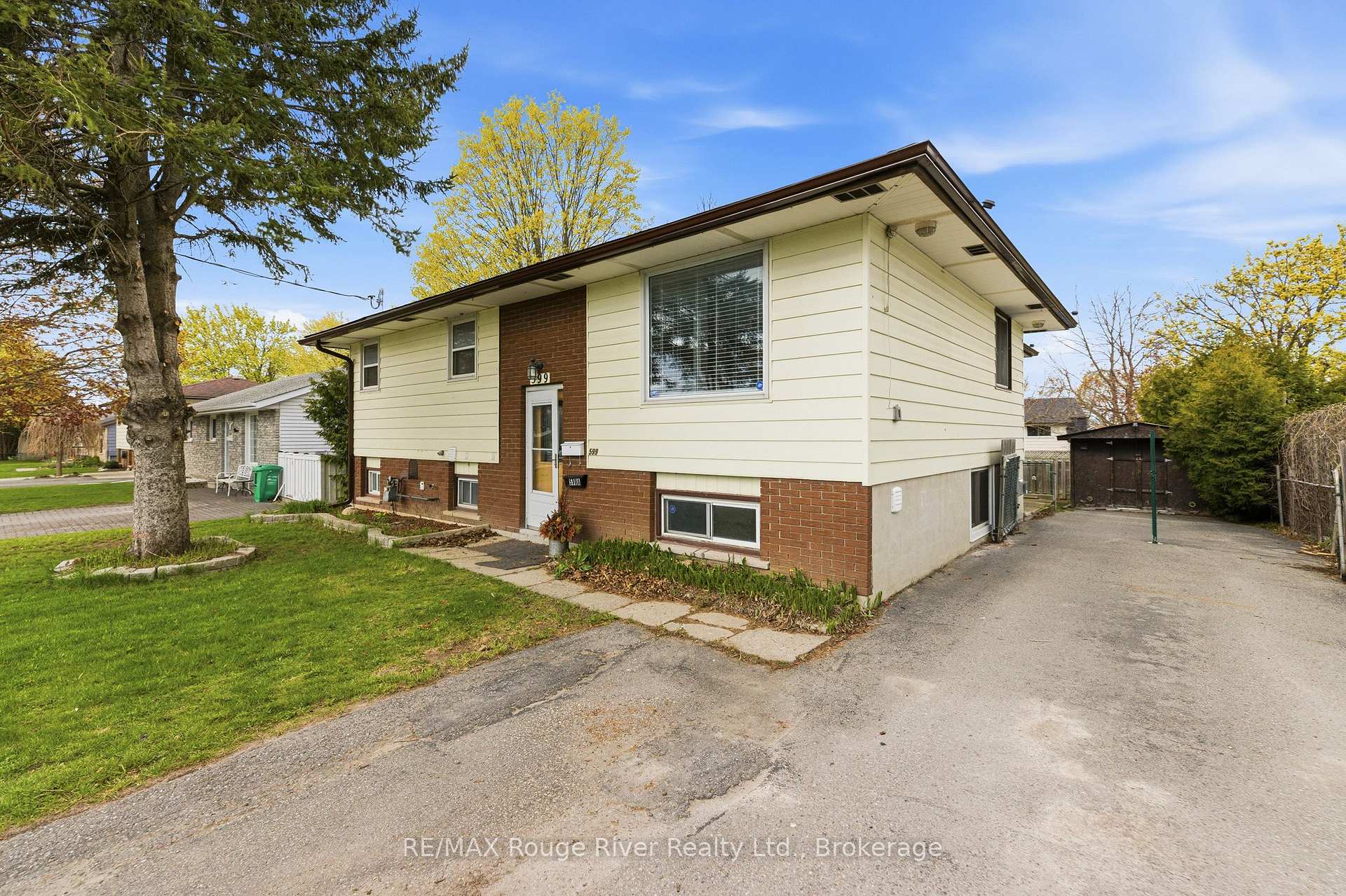 599 Otonabee Drive UNIT 2, Peterborough — photo 4 of 5