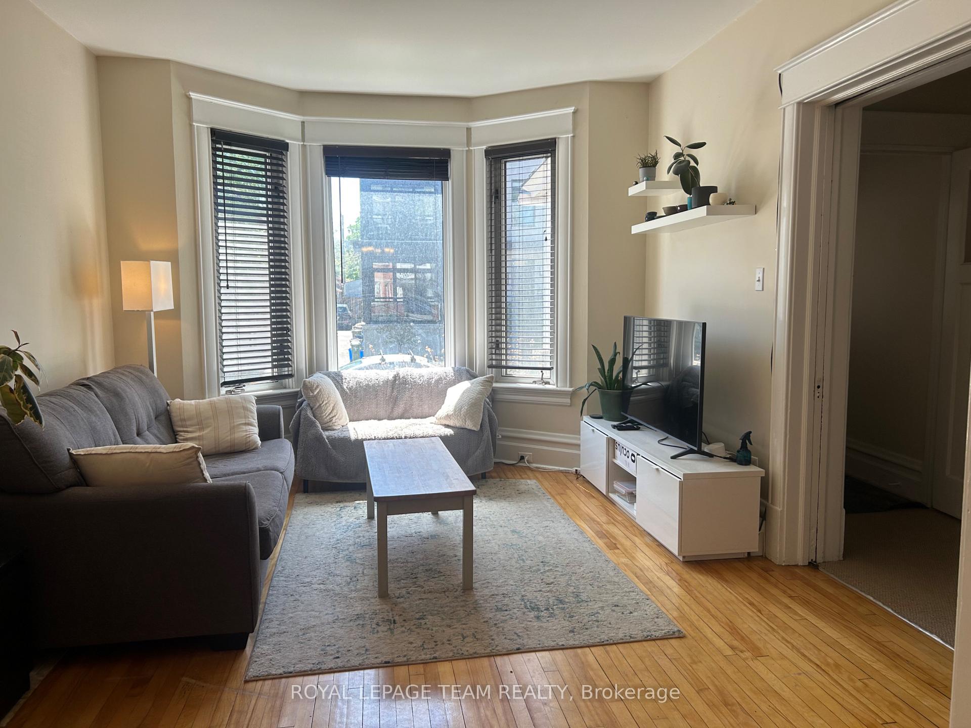 427 SUNNYSIDE Avenue A, Glebe - Ottawa East and Area — photo 2 of 5