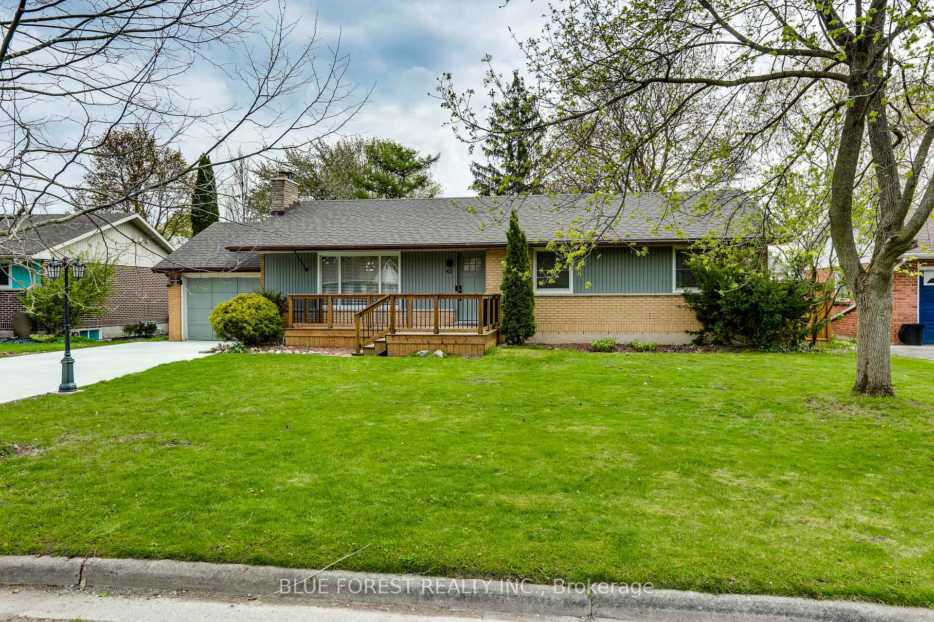 42 Regency Road, London North, ON N6H 4A8 — London North, Ontario