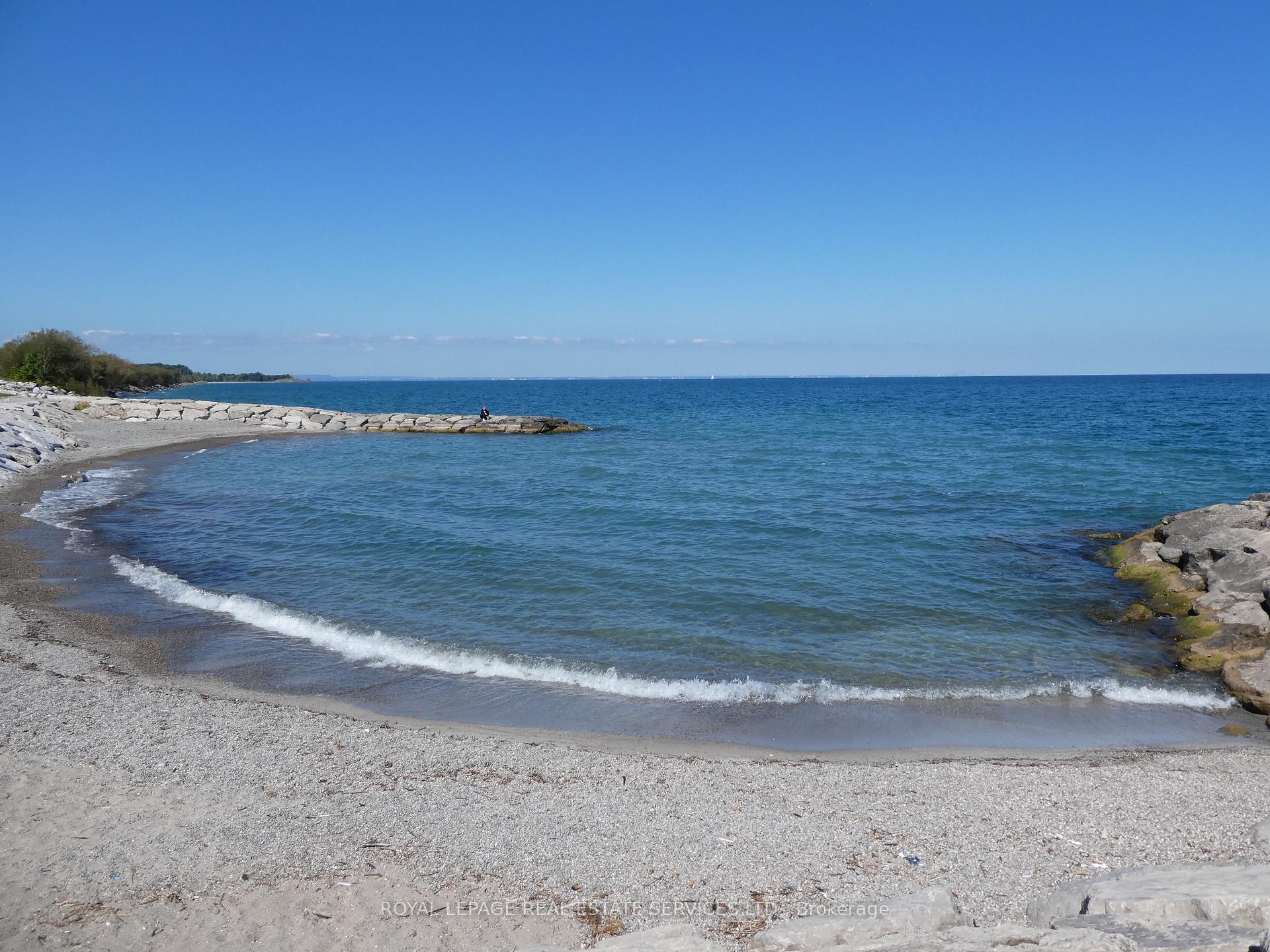 385 WINSTON Road 1702, Grimsby, ON L3M 0J3 — Grimsby, Ontario