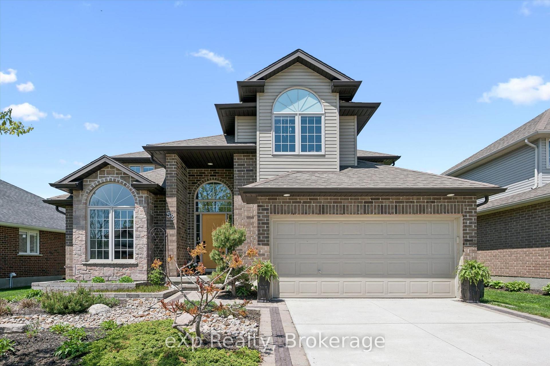 52 Marr Drive, Centre Wellington, ON N0B 1S0 — Centre Wellington, Ontario
