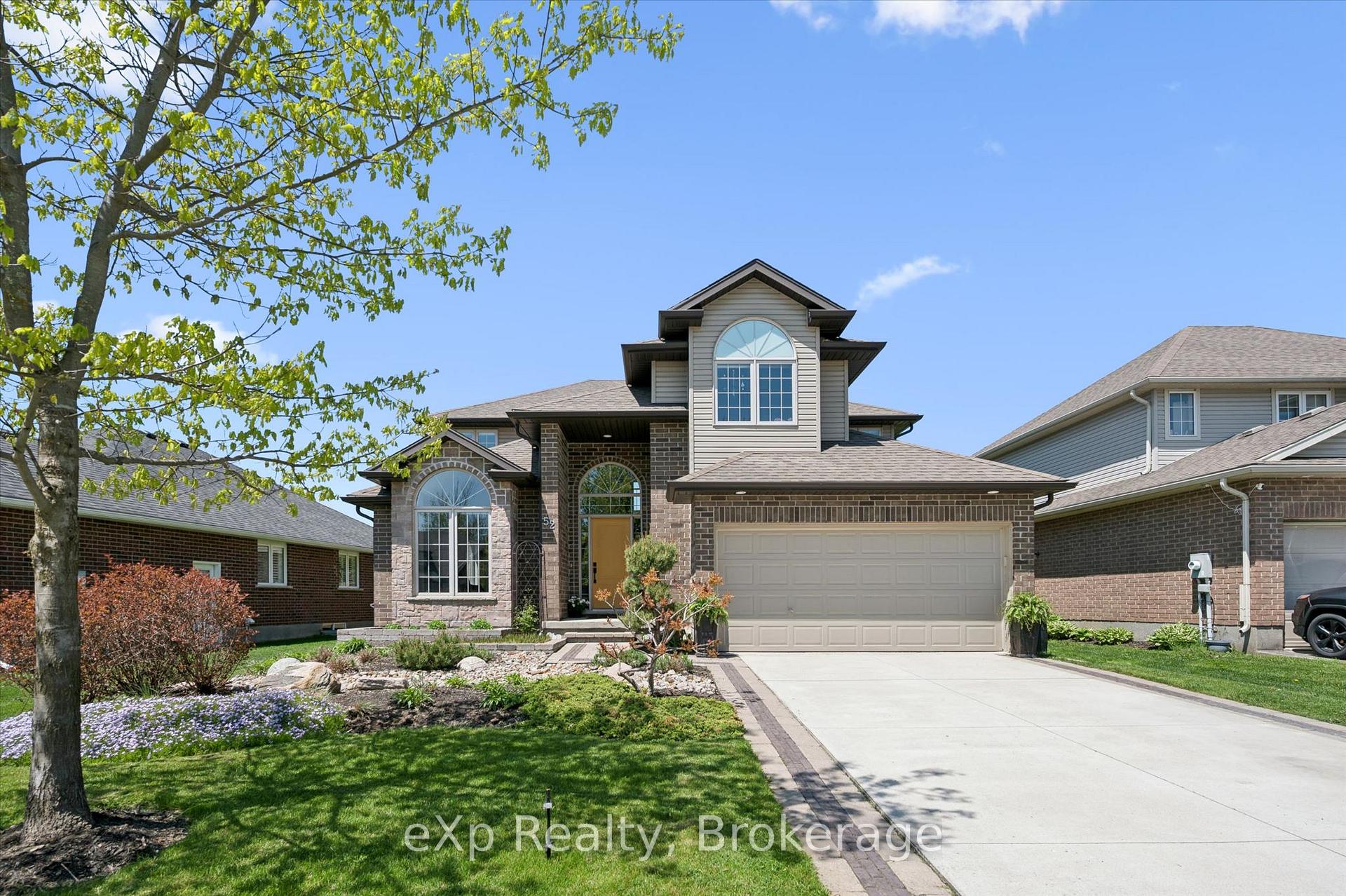 52 Marr Drive, Centre Wellington — photo 4 of 5