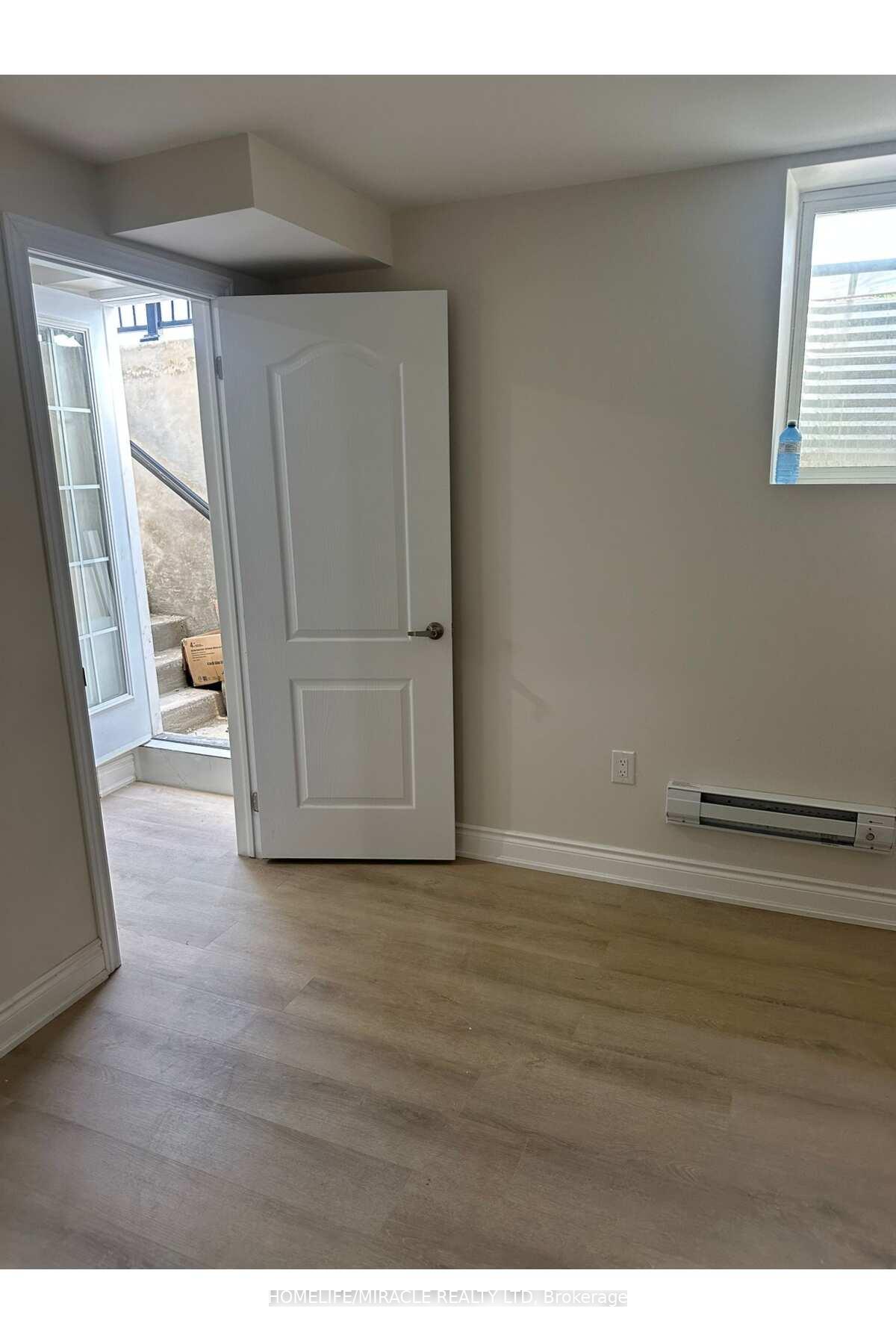 170 Gillespie Drive Lower, Brantford — photo 3 of 5