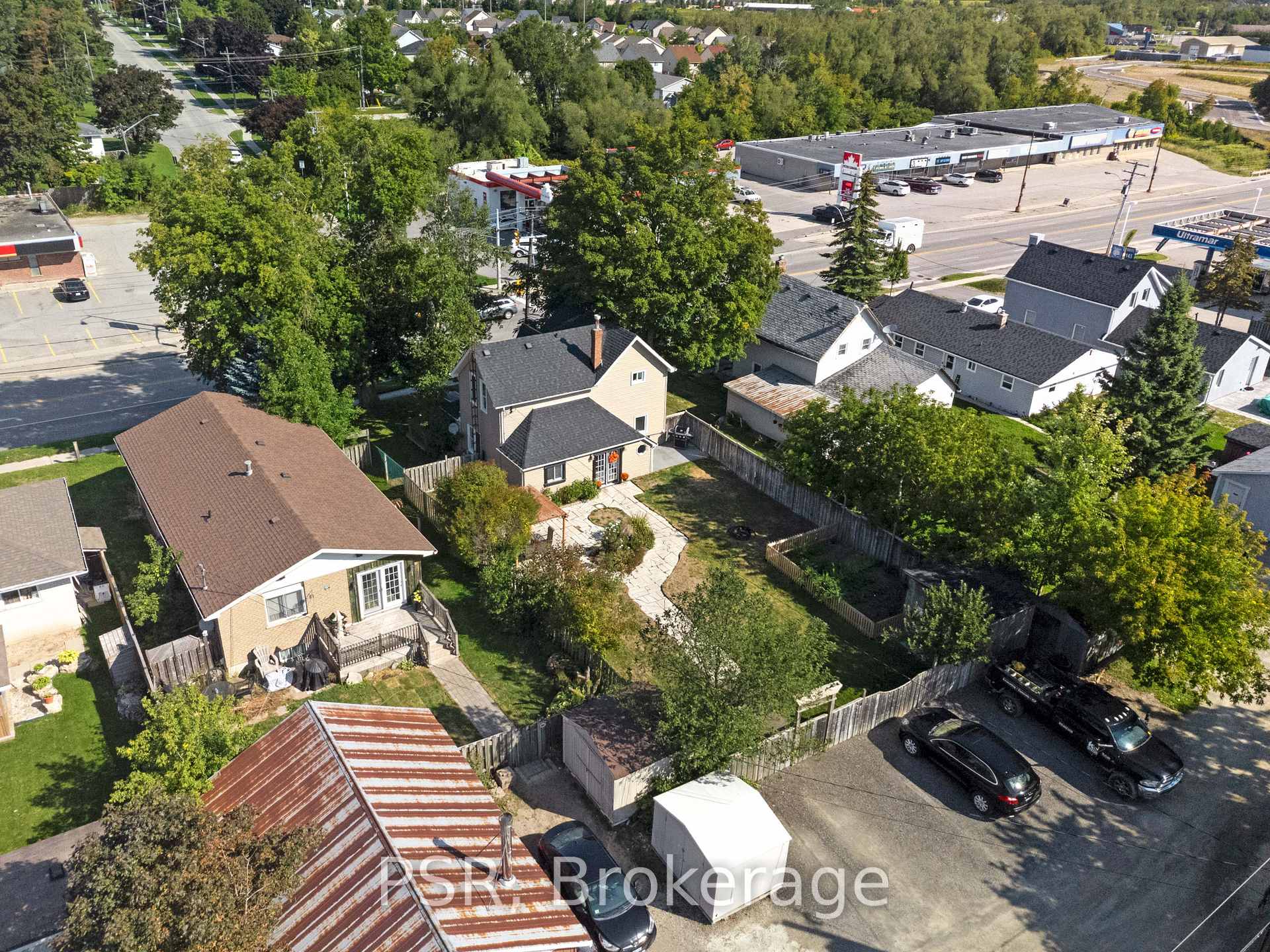 505 Main Street E, Shelburne — photo 2 of 5