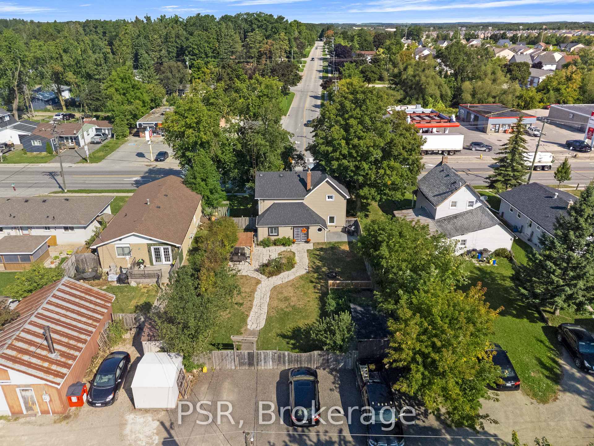 505 Main Street E, Shelburne — photo 3 of 5