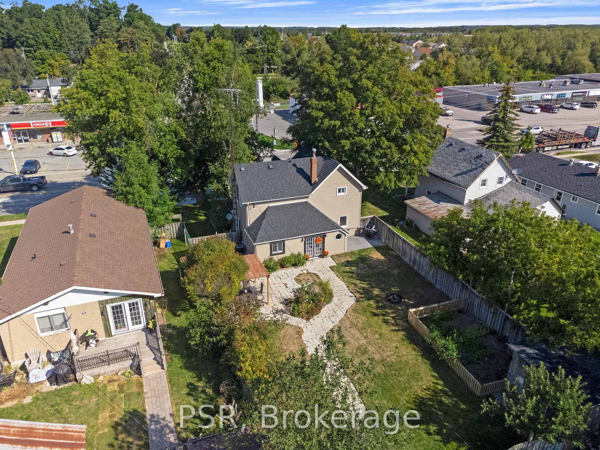 505 Main Street E, Shelburne — photo 4 of 5