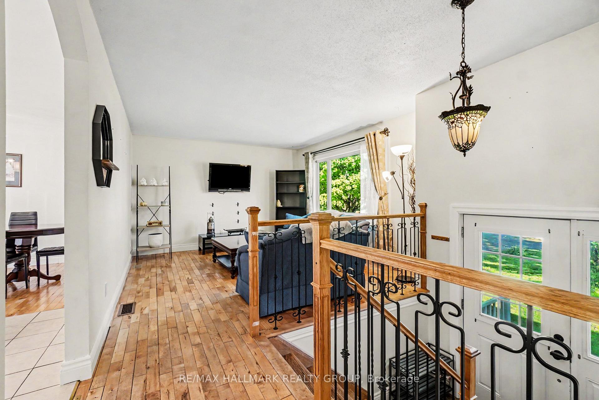 52 Castlebeau Street, Russell — photo 5 of 5