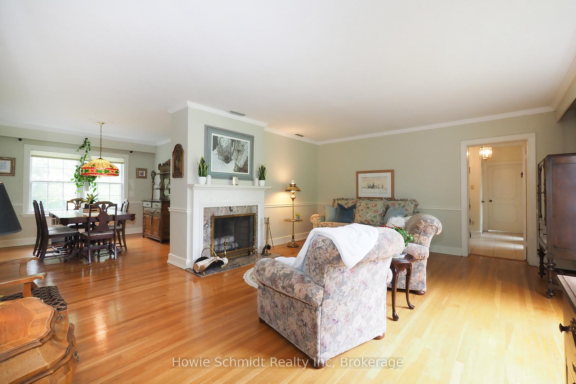 2023 Coronation Boulevard, Cambridge — photo 4 of 5
