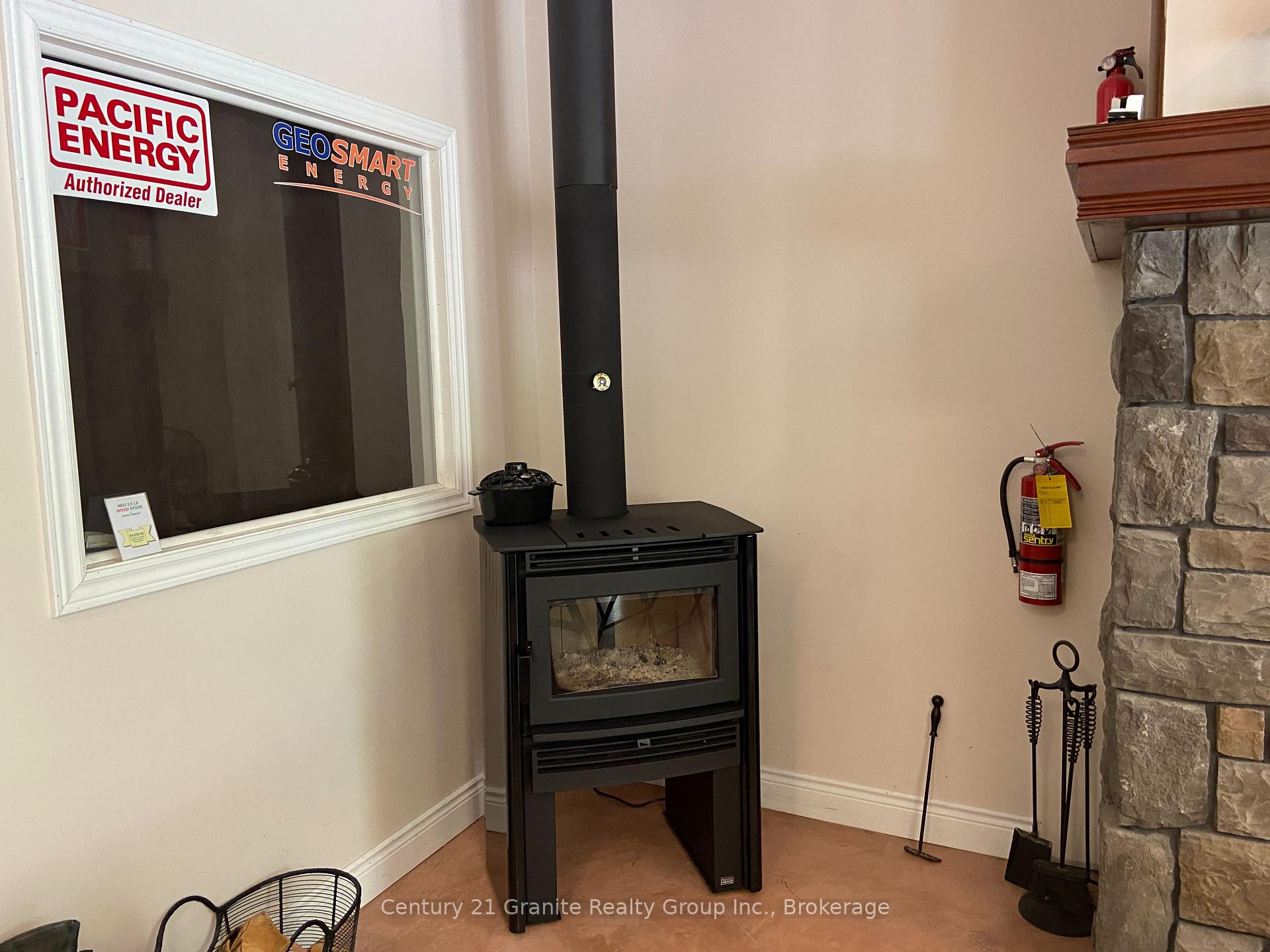 39 BOBCAYGEON Road, Minden Hills — photo 5 of 5