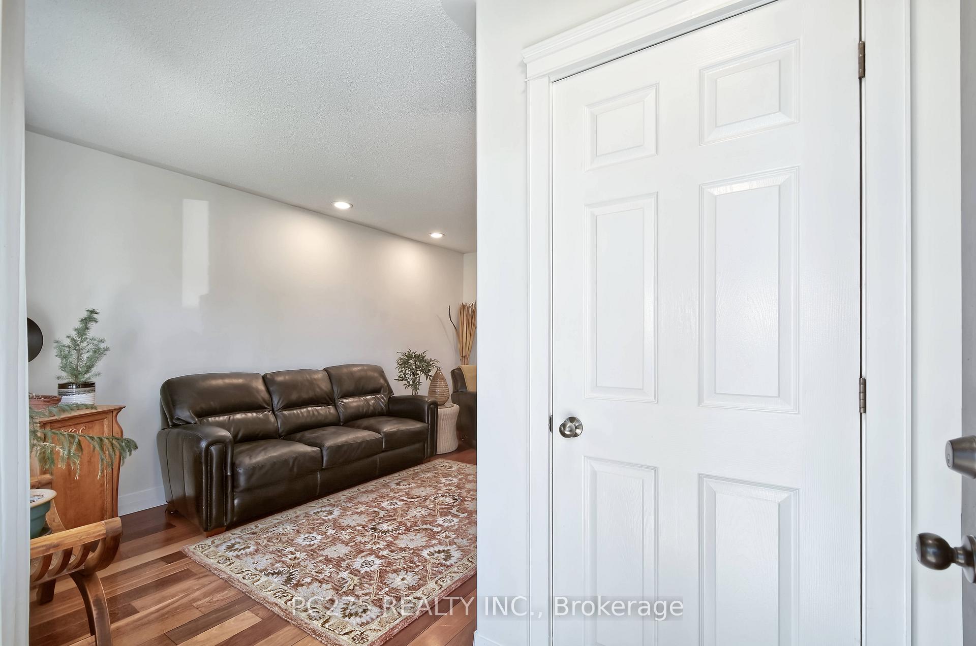 39 Ponsford Place, St. Thomas — photo 4 of 5