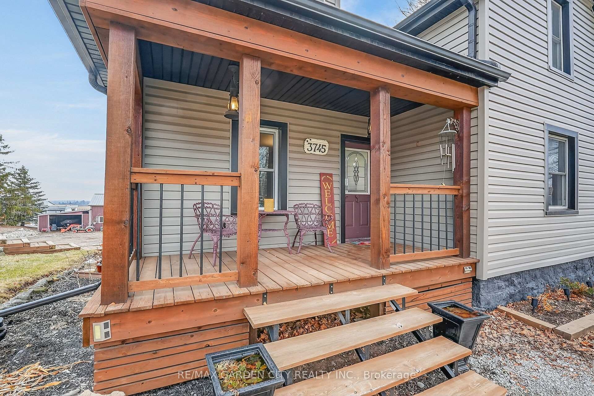 3745 King Street, Lincoln — photo 2 of 5