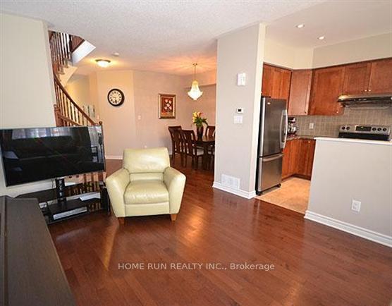 608 REMNOR Avenue, Kanata — photo 4 of 5