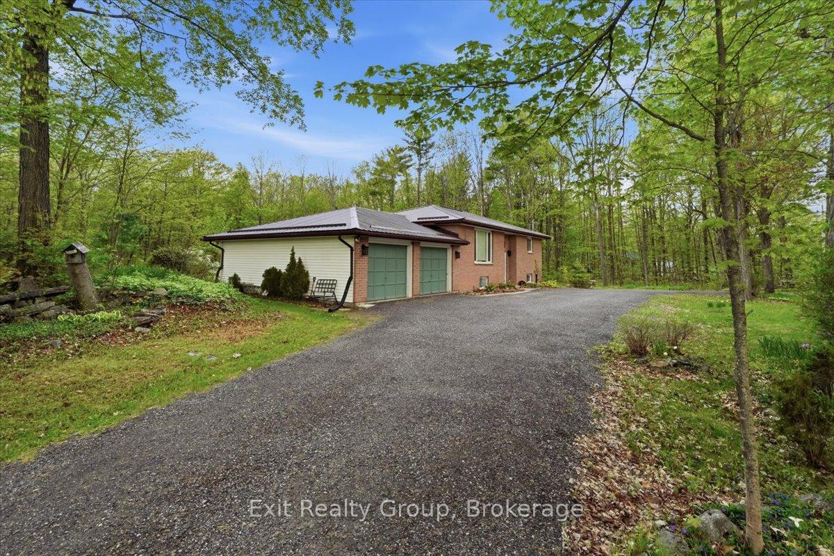 139 Marble Point Road, Marmora and Lake — photo 3 of 5