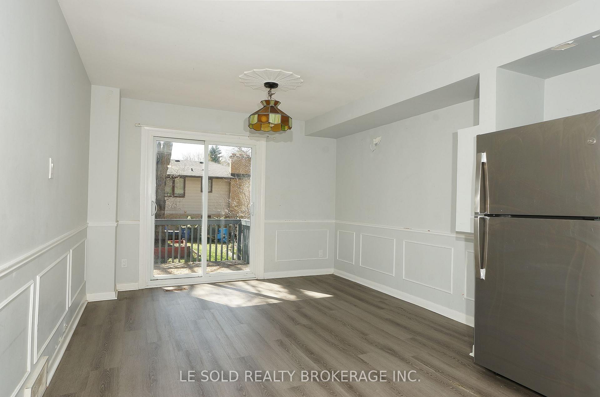 1653 Milestone Road Upper Unit, London North — photo 2 of 5