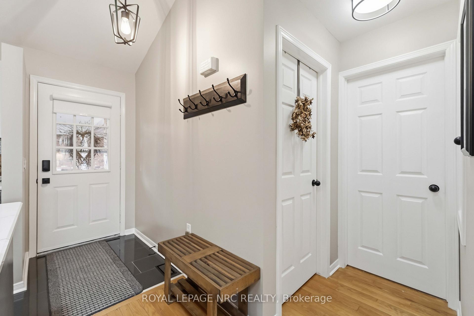 4120 Apple Blossom Lane 14, Lincoln — photo 4 of 5