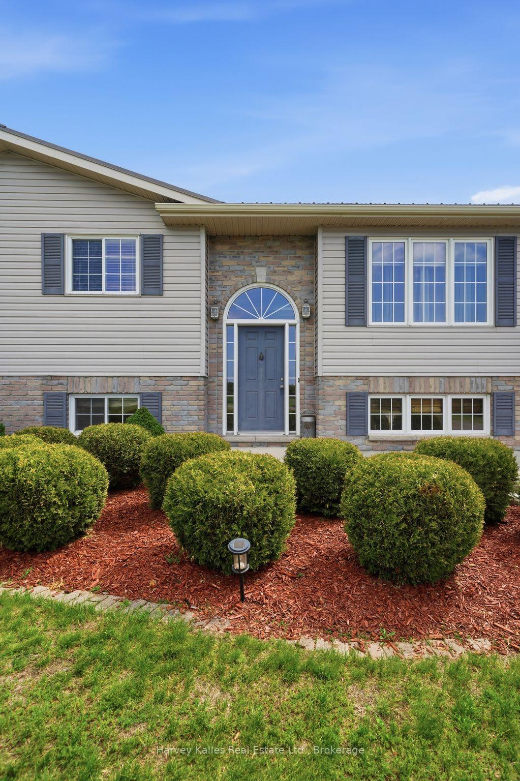 289 Kings Road, Prince Edward County — photo 4 of 5