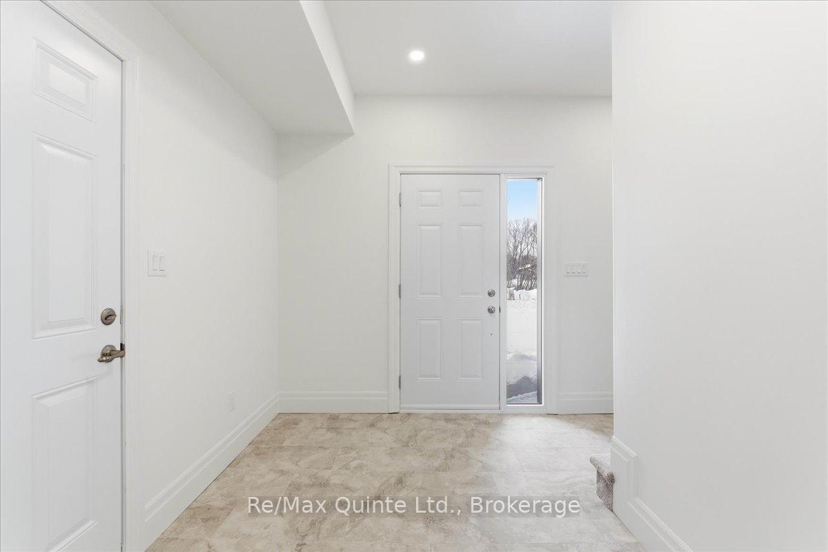 101 Buchanan Avenue, Prince Edward County — photo 3 of 5