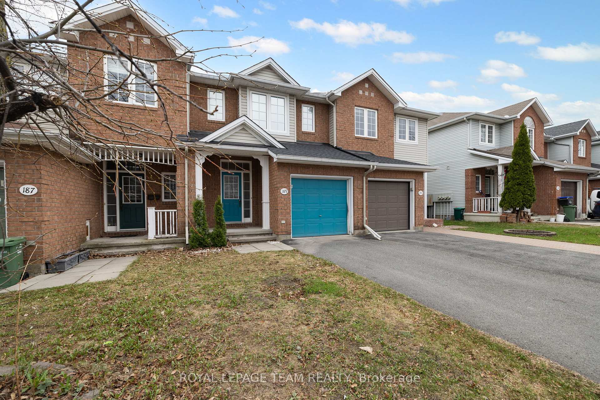 189 Gray Crescent, Kanata — photo 2 of 5