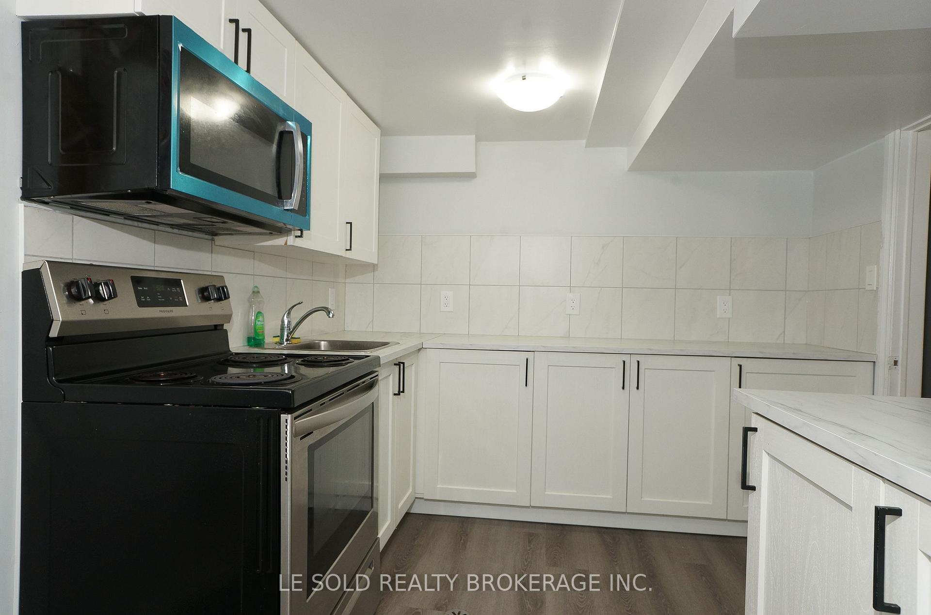 1653 Milestone Road Lower Unit, London North — photo 4 of 5