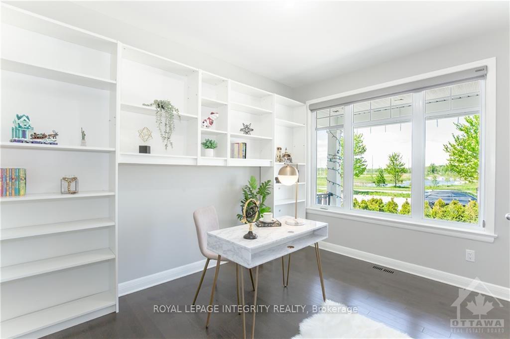 396 HUNTSVILLE Drive, Kanata — photo 4 of 5