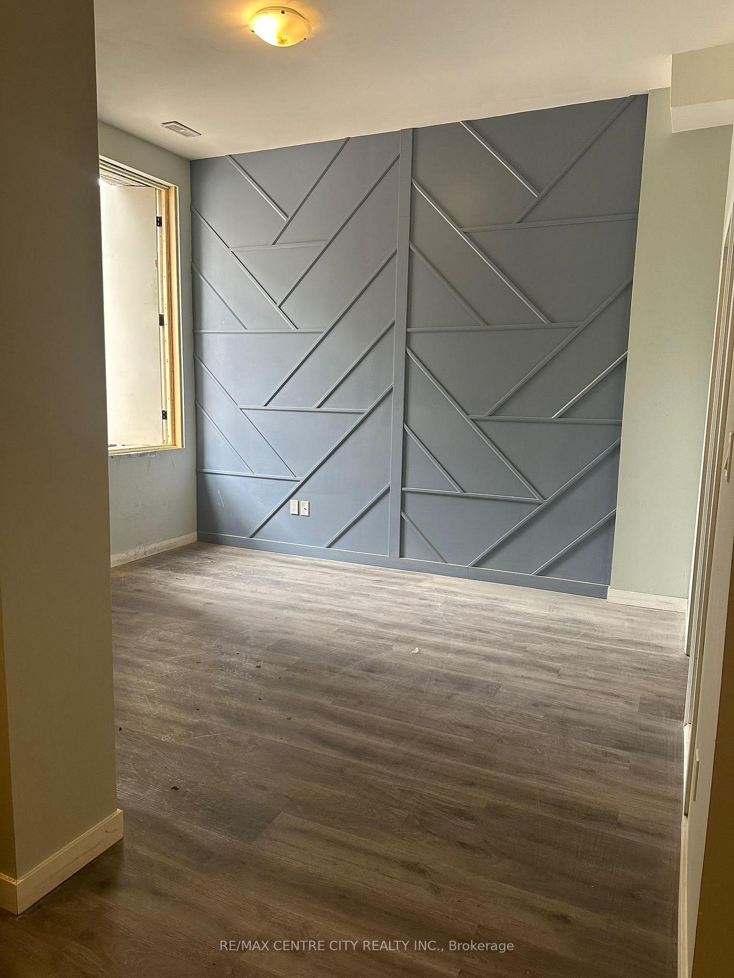 362 Richmond Street 2, London East — photo 2 of 5
