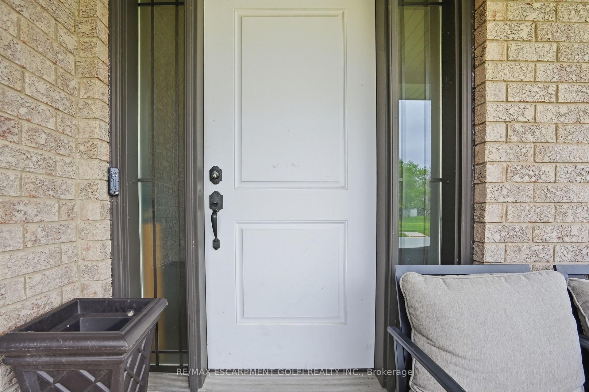 334 Viger Drive W, Welland — photo 5 of 5