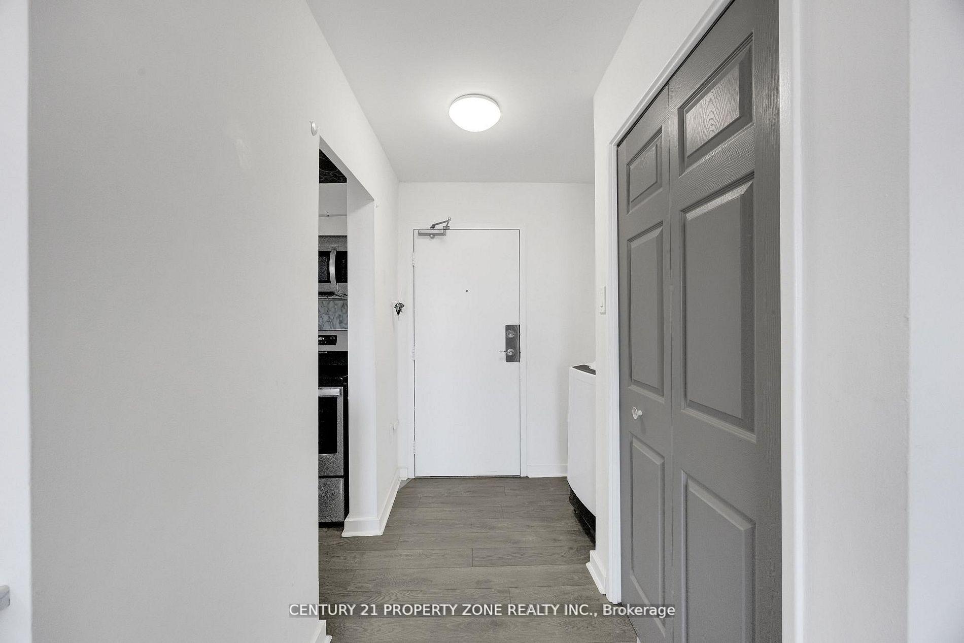 583 Mornington Avenue 610, London East — photo 5 of 5