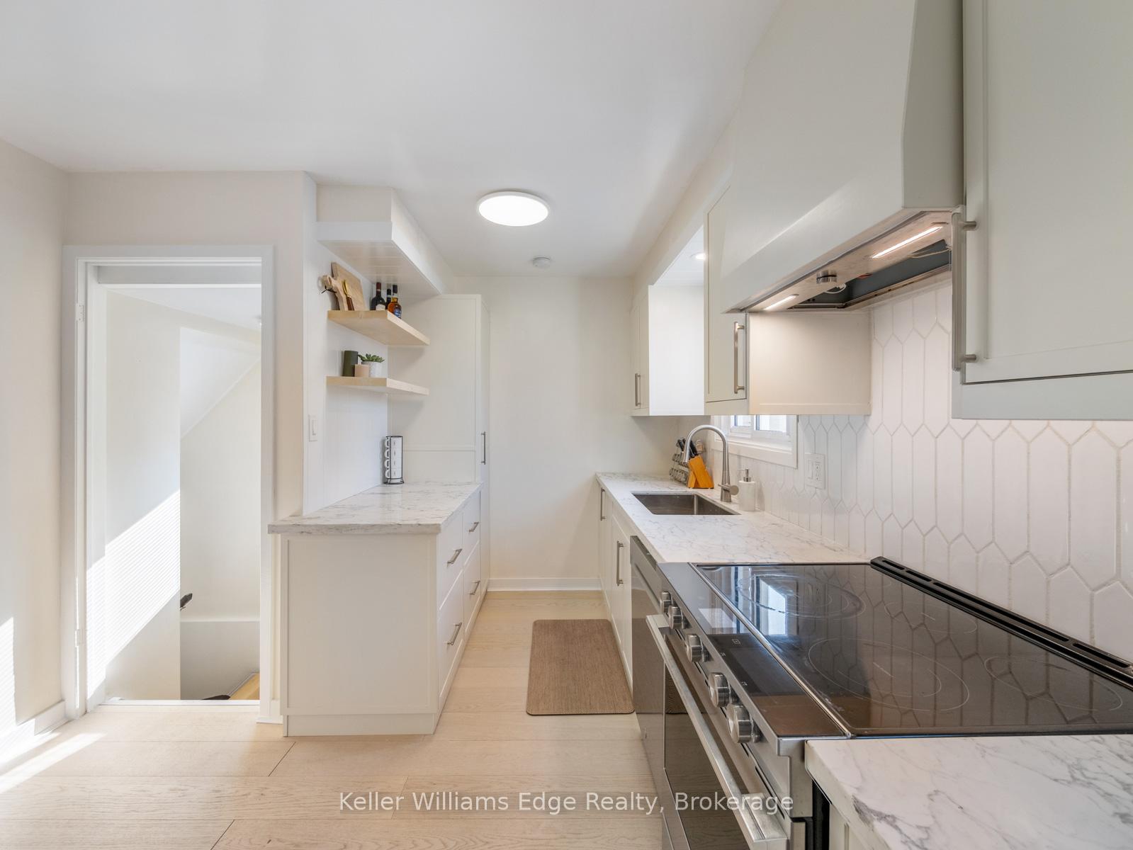 153 Dudhope Avenue, Cambridge — photo 4 of 5