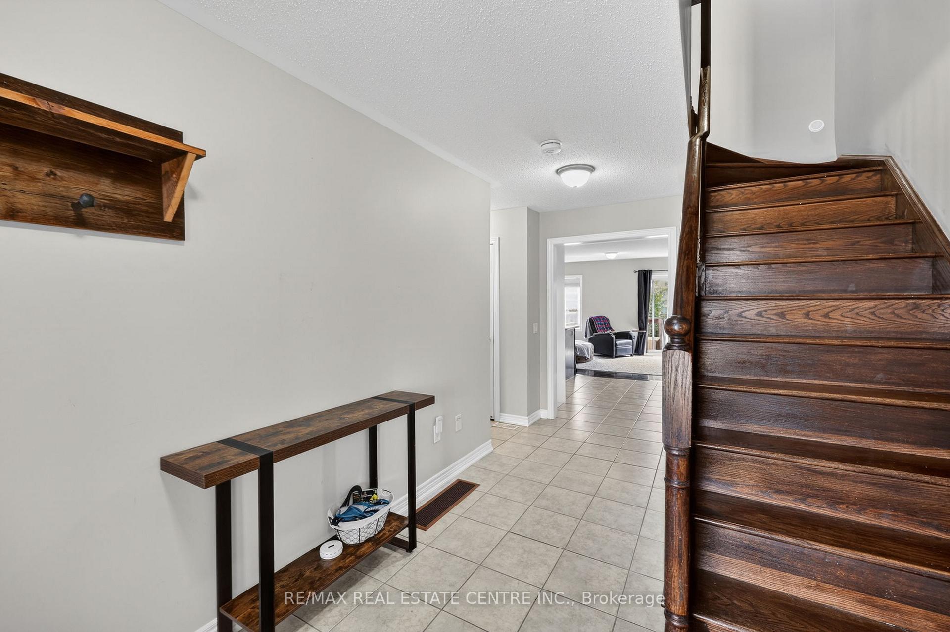 941 Cook Crescent, Shelburne — photo 5 of 5