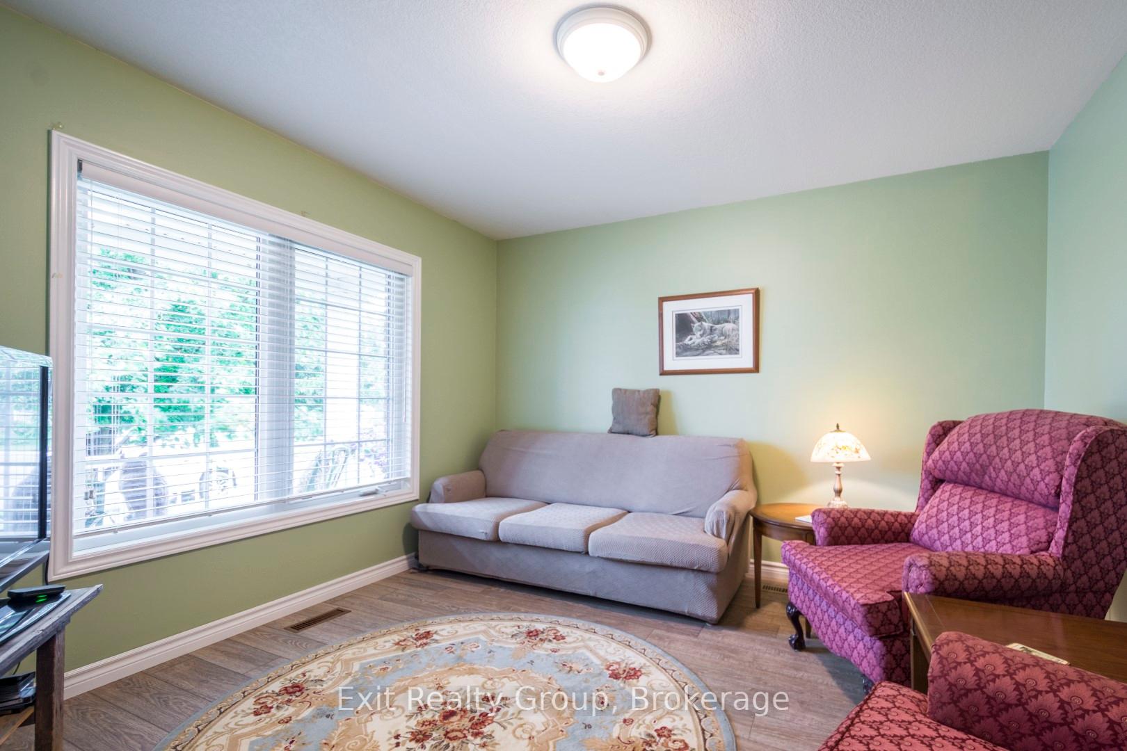 30 Aletha Drive, Prince Edward County — photo 4 of 5